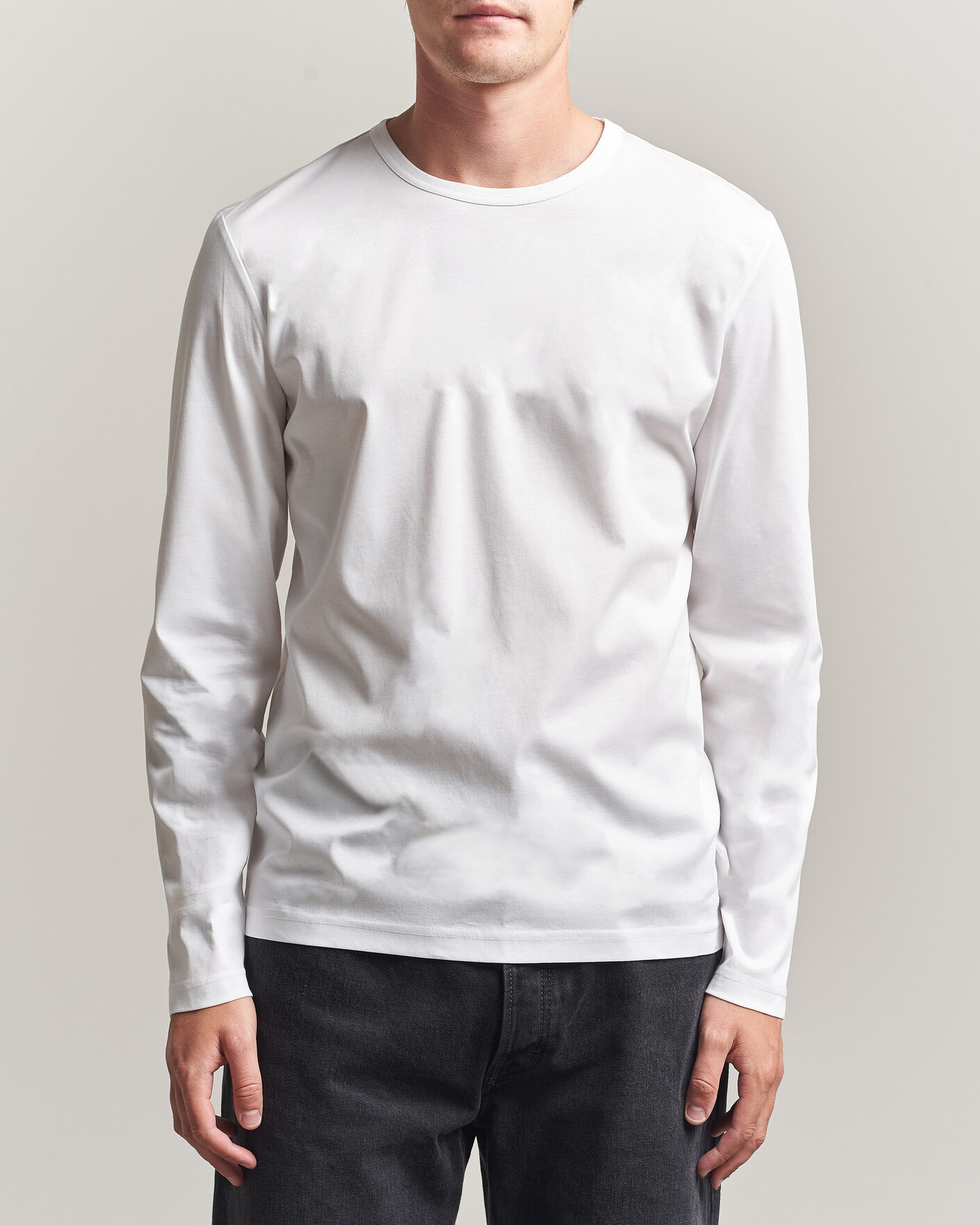 Hombres | Camisetas | Tiger of Sweden | Olaf Mercerized Cotton Long Sleeve T-Shirt Pure White