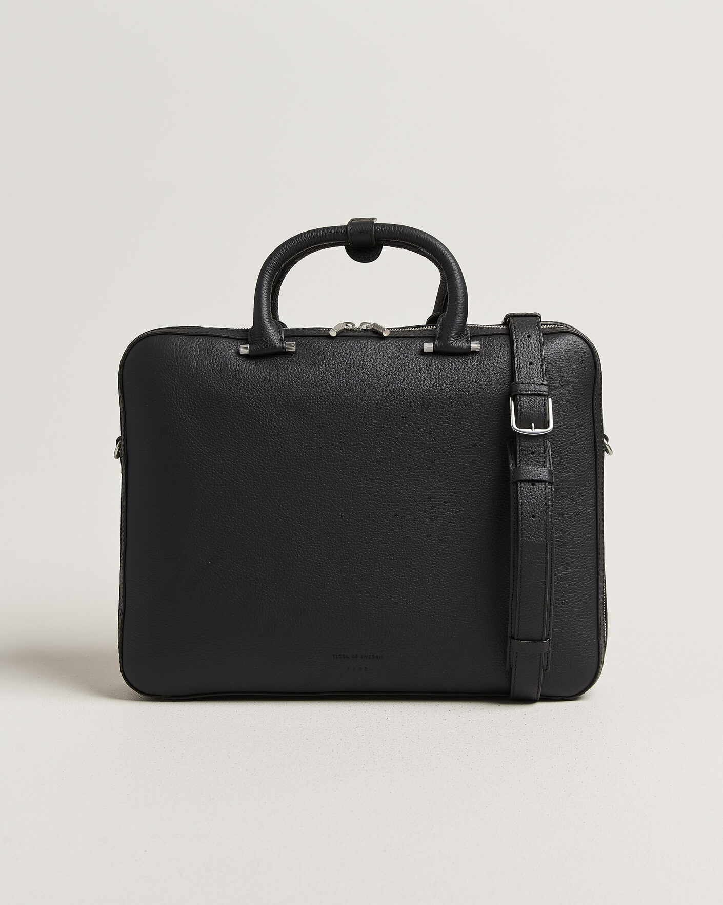Hombres | Bolsos | Tiger of Sweden | Valise Grained Leather Double Zip Briefcase Black