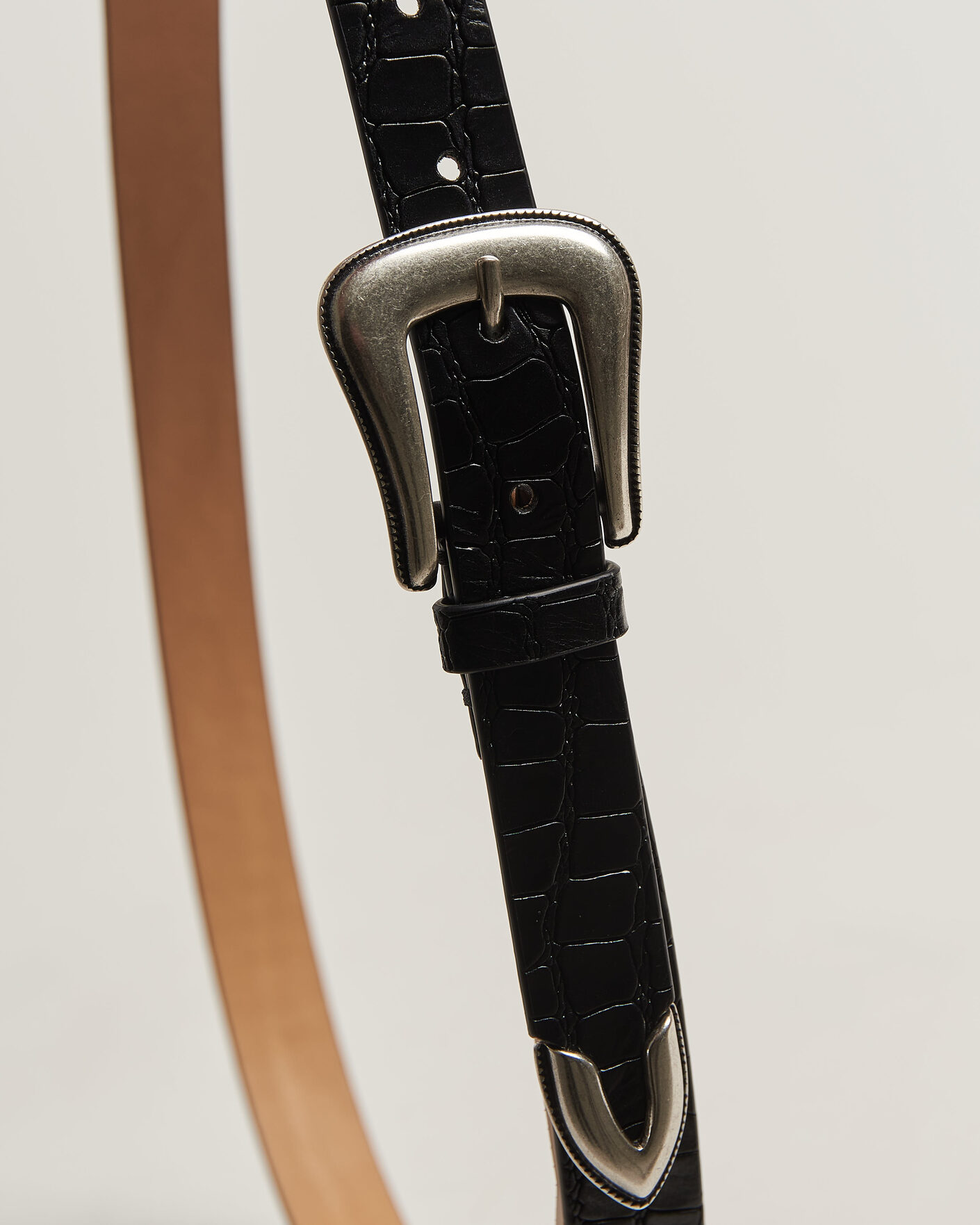 Hombres | Cinturones | Tiger of Sweden | Ecus Structured Leather Western Belt Black