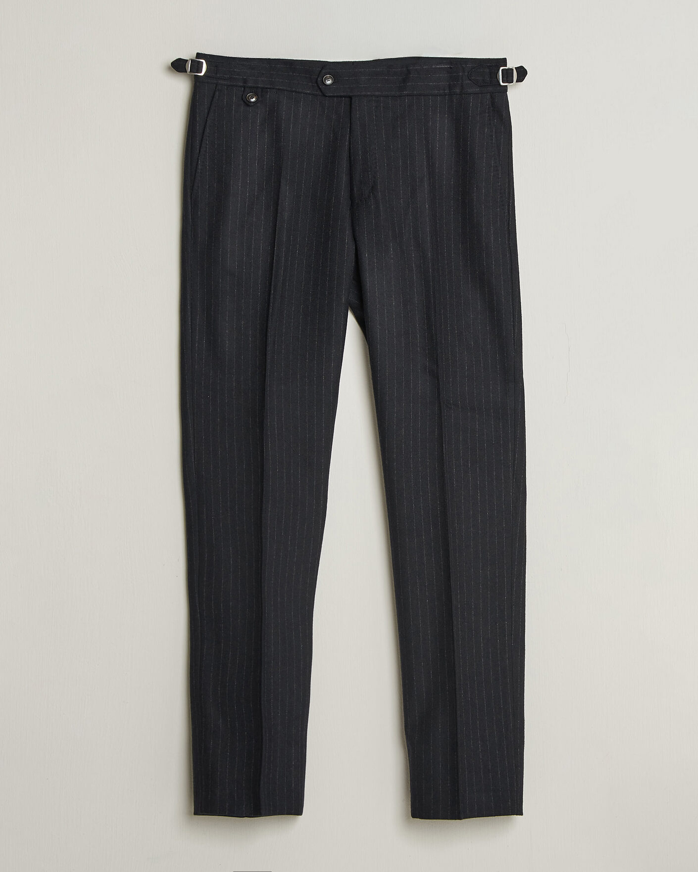 Hombres | Pantalones | Tiger of Sweden | Tense Wool Pleated Pinstriped Trousers Blue Function