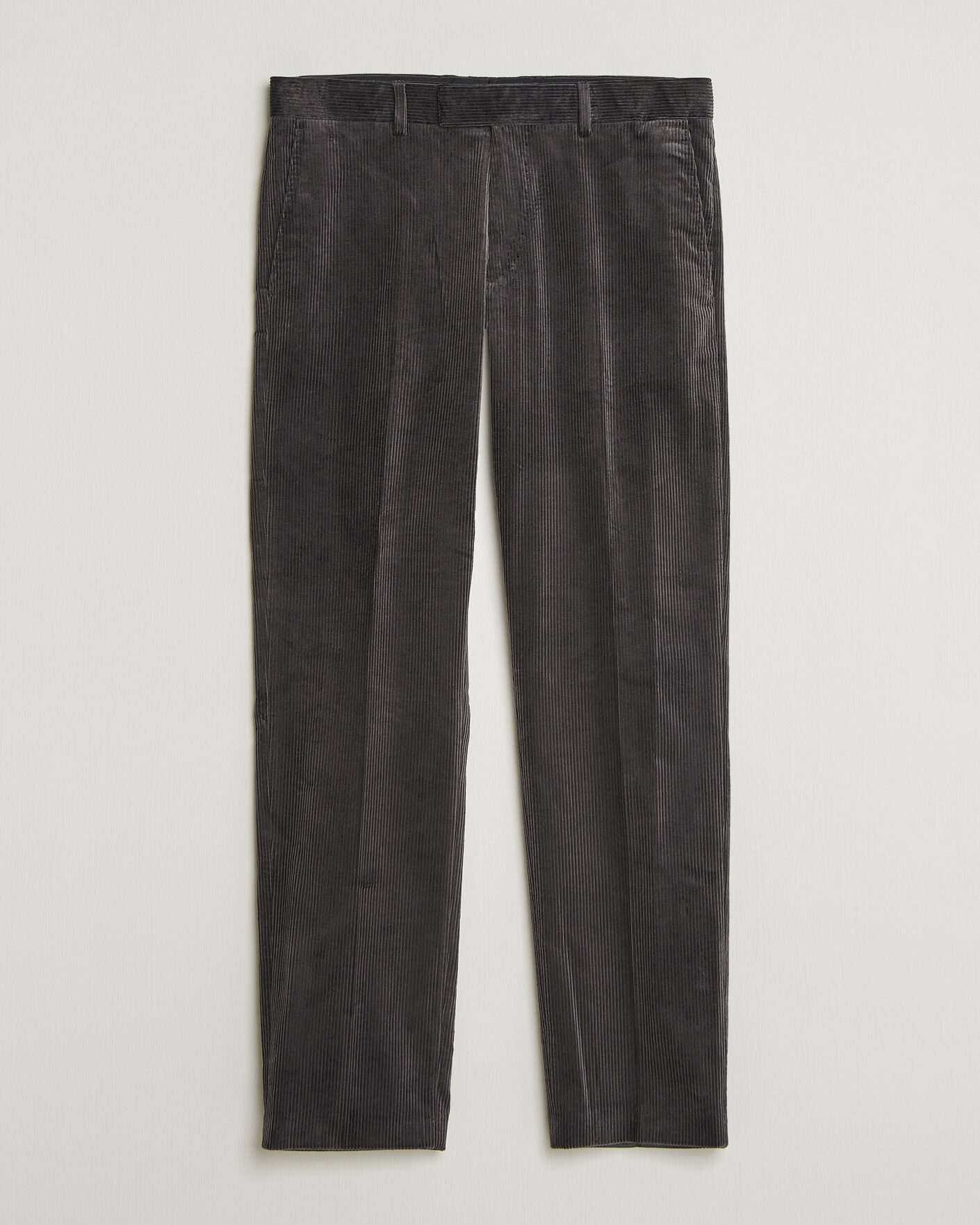 Hombres | Pantalones | Tiger of Sweden | Tense Pleated Corduroy Trousers Phantom