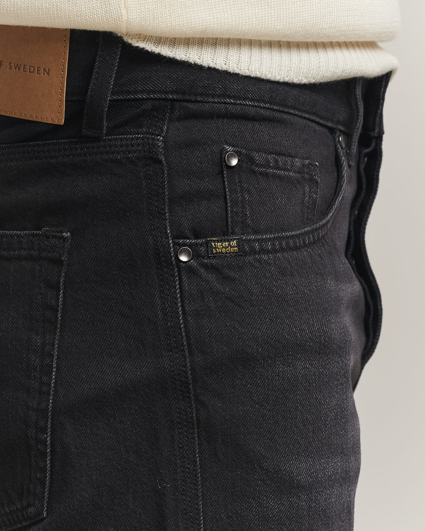 Hombres | Vaqueros | Tiger of Sweden | Dash Jeans Washed Black