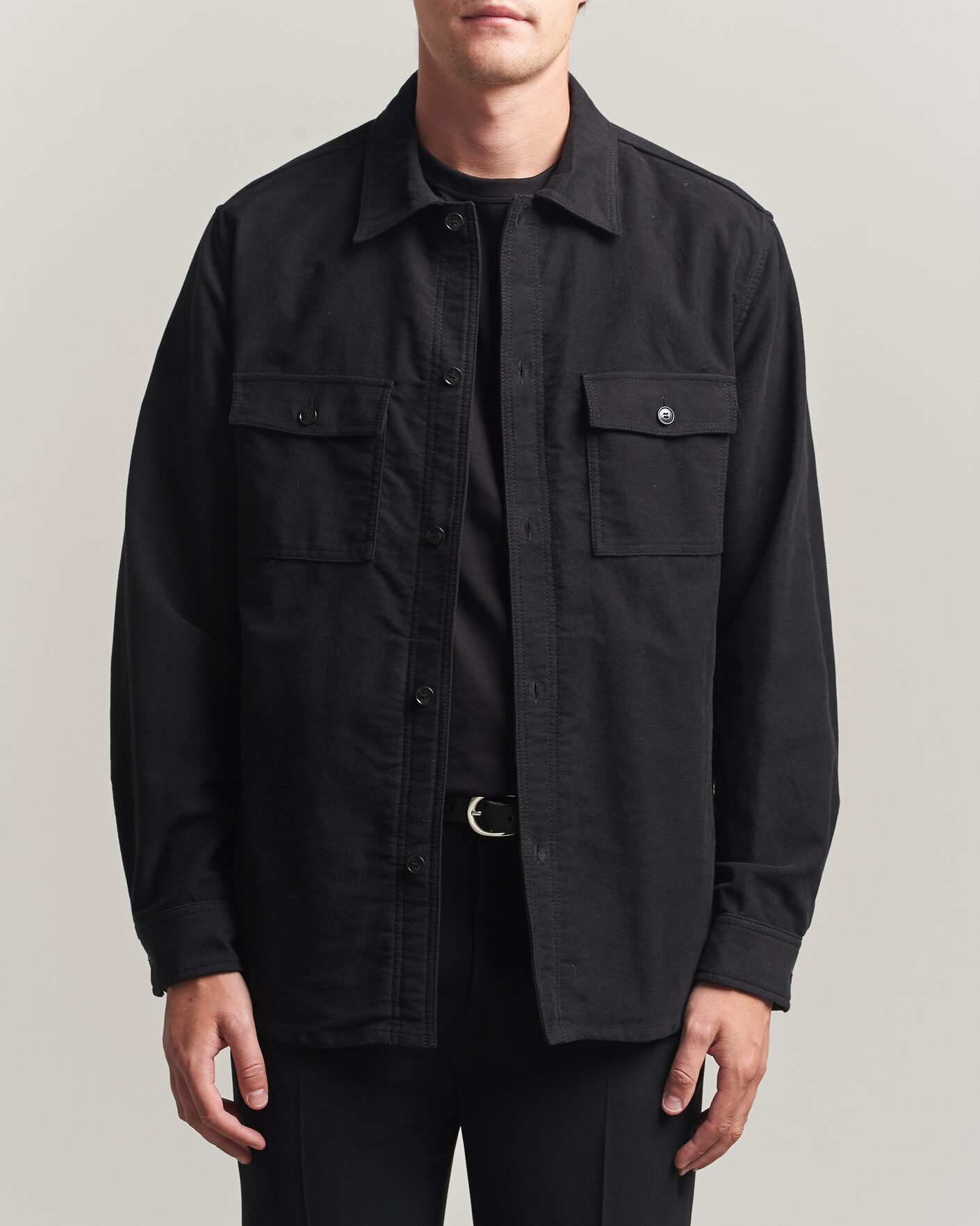 Hombres | Camisas | Tiger of Sweden | Bishop Cotton Overshirt Black