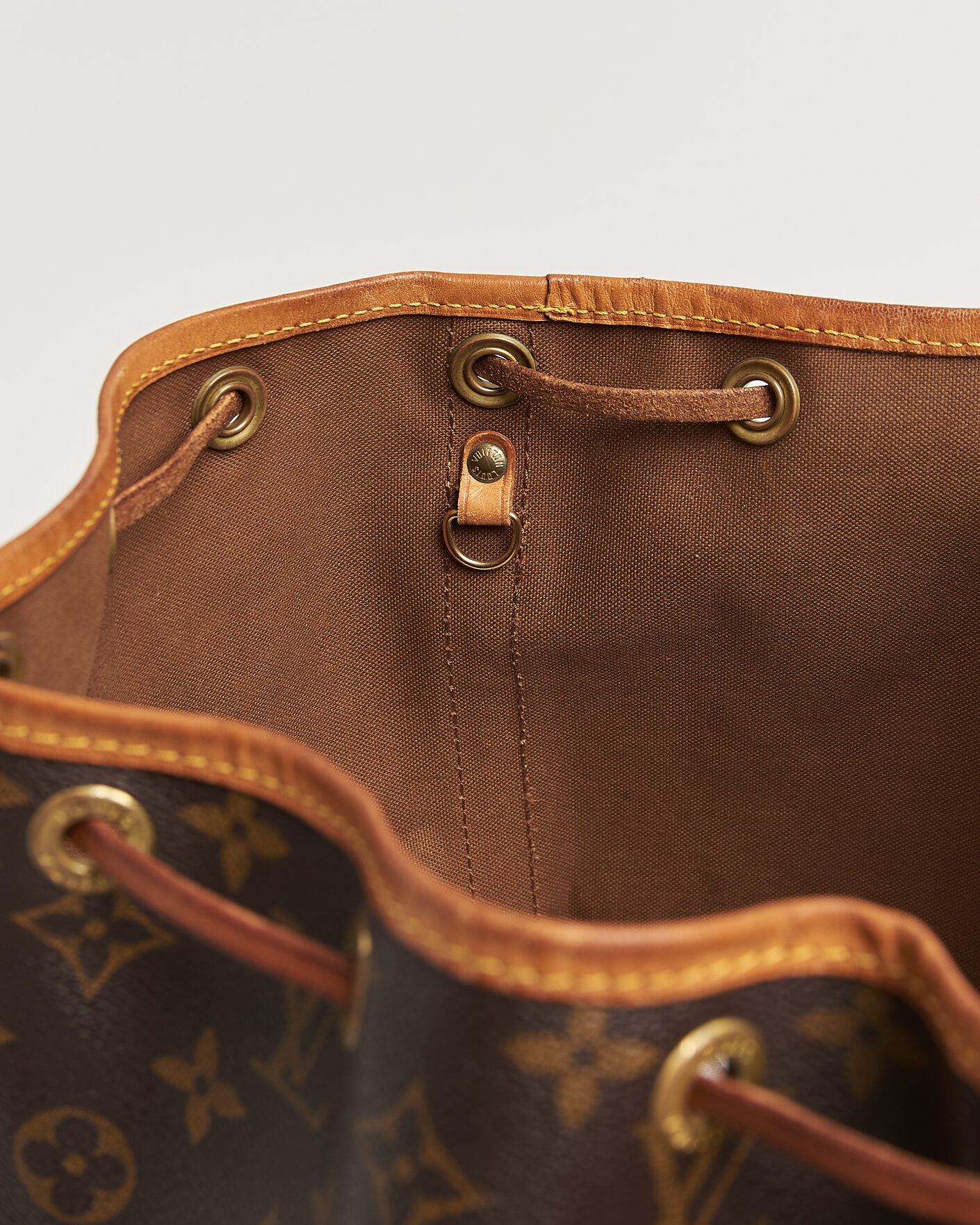 Hombres | Pre-Owned & Vintage Bags | Louis Vuitton Pre-Owned | Petit Noé Monogram