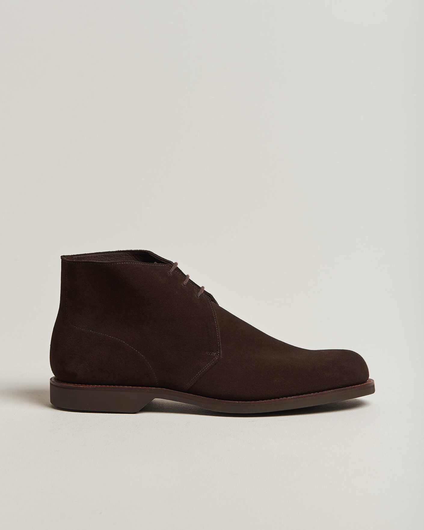 Hombres | Botas | Crockett & Jones | Unlined Chukka 4 Boot Dark Brown Suede