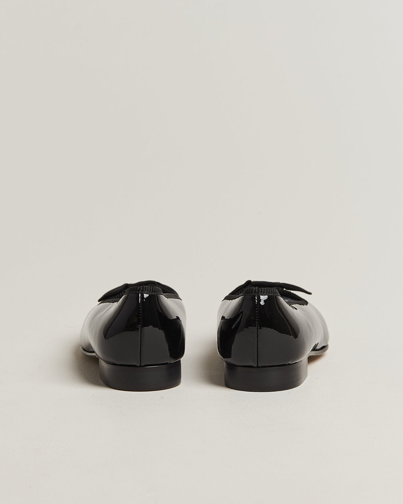 Hombres | Zapatos de charol | Bowhill & Elliott | Patent Opera Pump Black