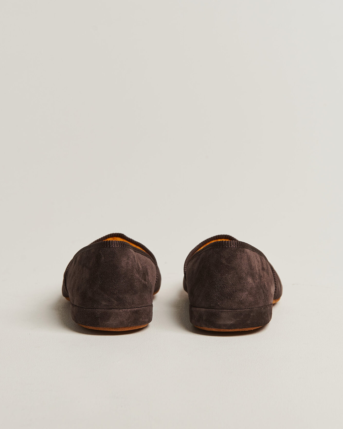 Hombres | Sandalias y chanclas | Bowhill & Elliott | Grecian Indoor Slippers Chocolate Suede