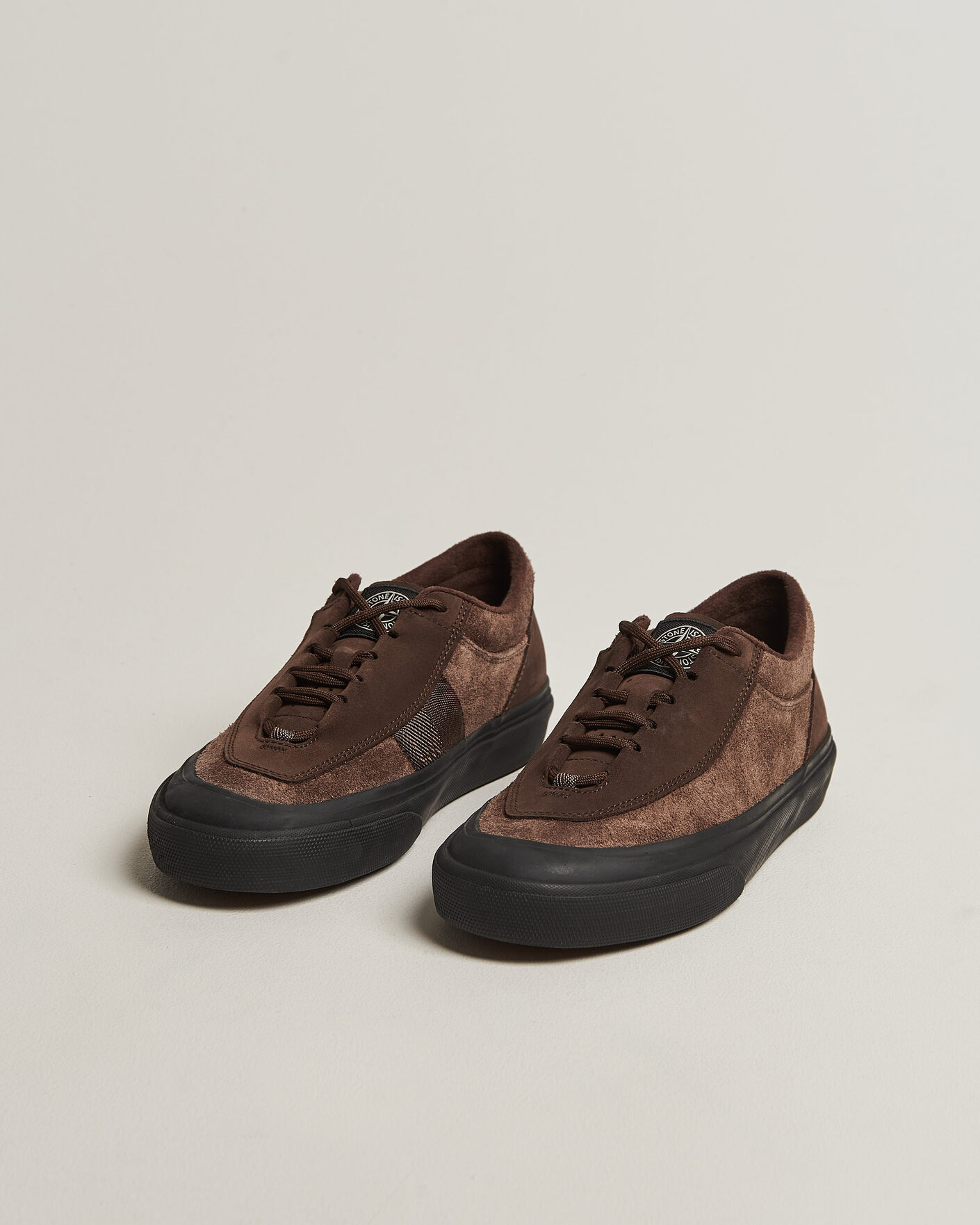 Hombres | Zapatillas | Stone Island | Low Top Suede Sneaker Umber