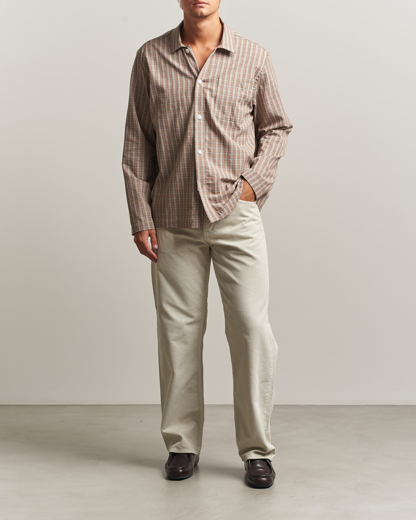 Hombres | Vaqueros | Sunflower | Loose Corduroy Pants Ivory