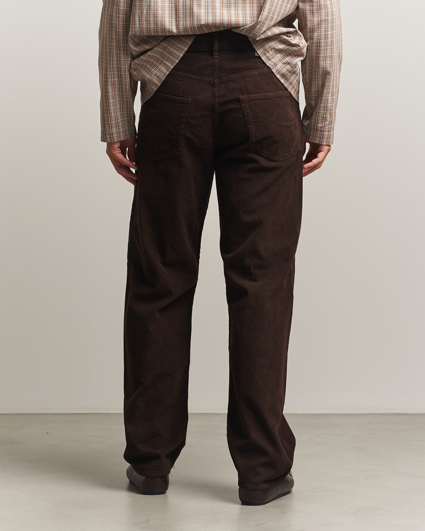 Hombres | Pantalones | Sunflower | Loose Corduroy Pants Brown