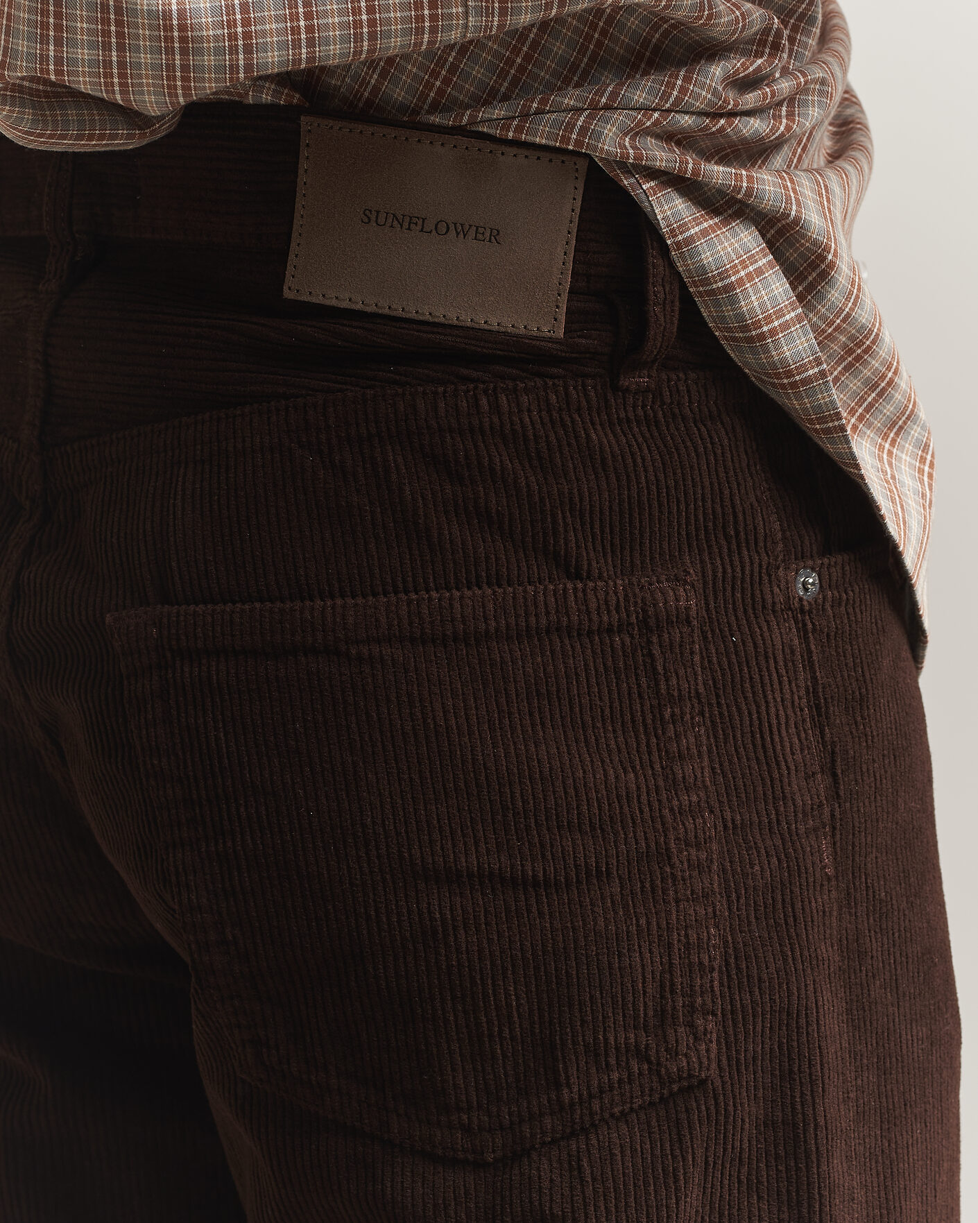 Hombres | Pantalones | Sunflower | Loose Corduroy Pants Brown