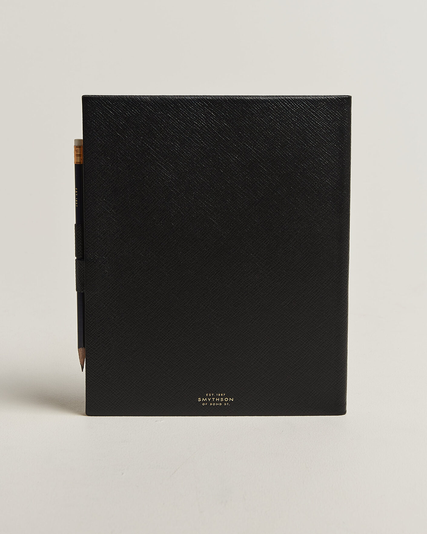 Hombres | Cuadernos | Smythson | Pastegrain Sketchbook Black