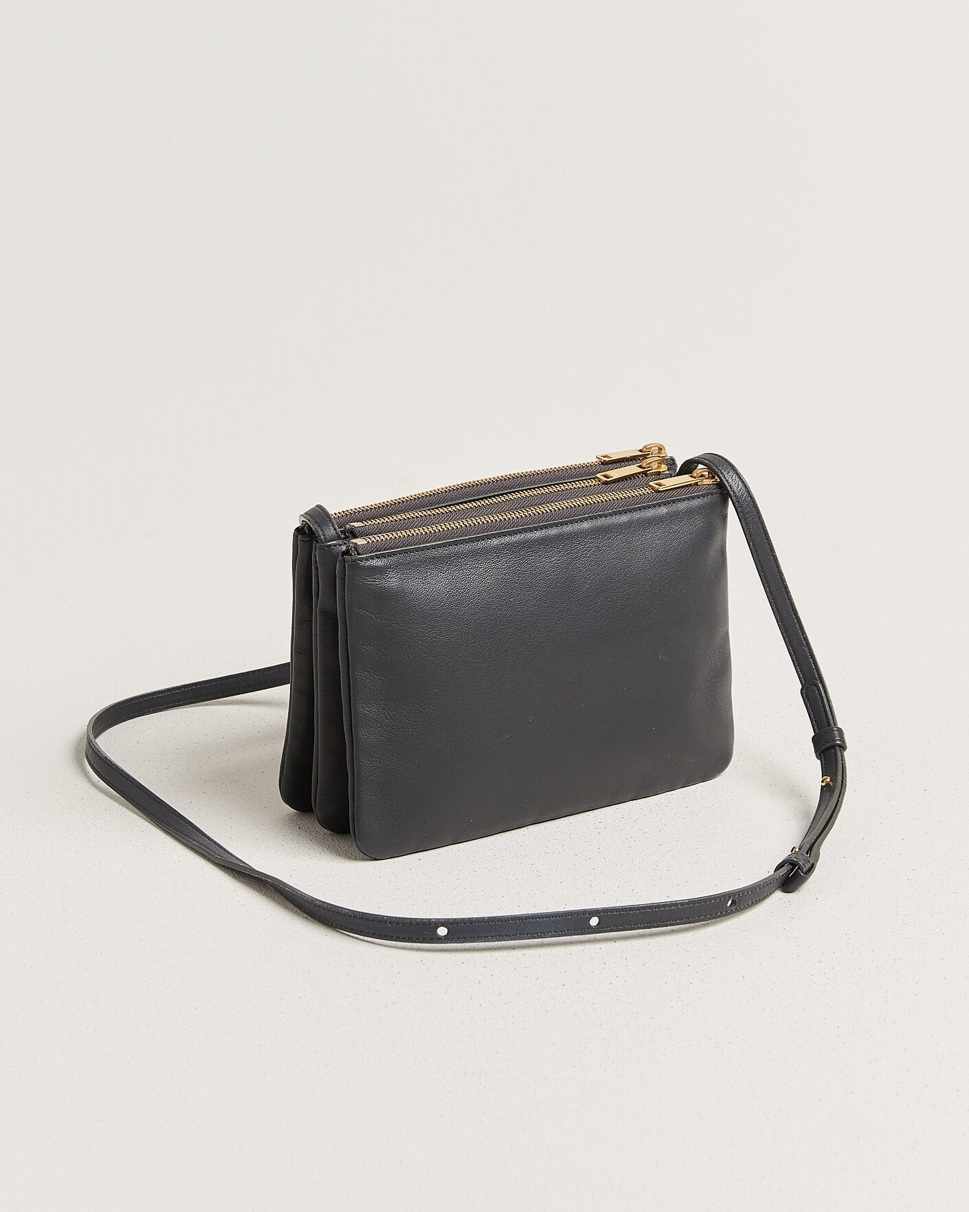 Hombres | Pre-Owned & Vintage Bags | Celine Pre-Owned | Trio Bag Small Grey