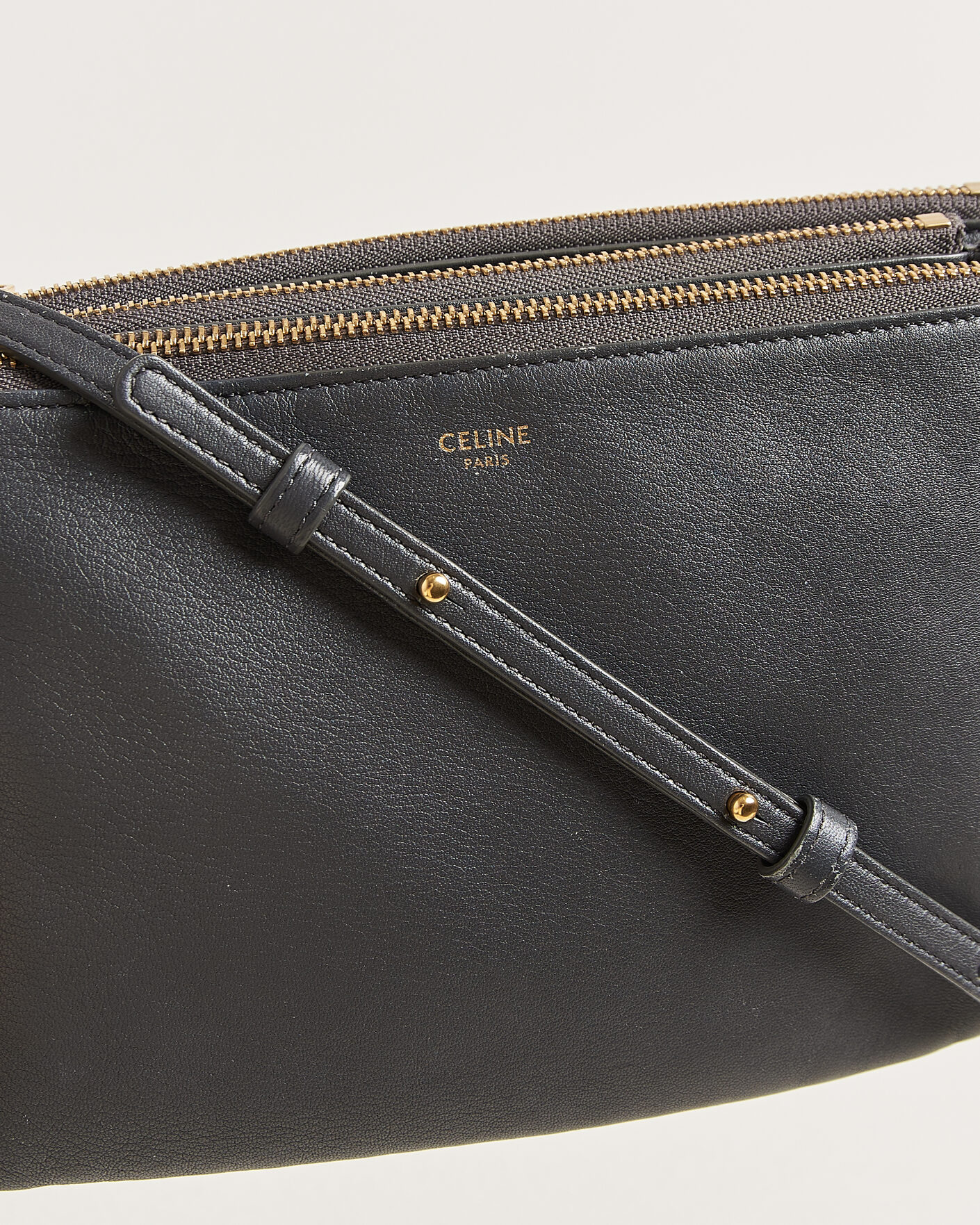 Hombres | Pre-Owned & Vintage Bags | Celine Pre-Owned | Trio Bag Small Grey
