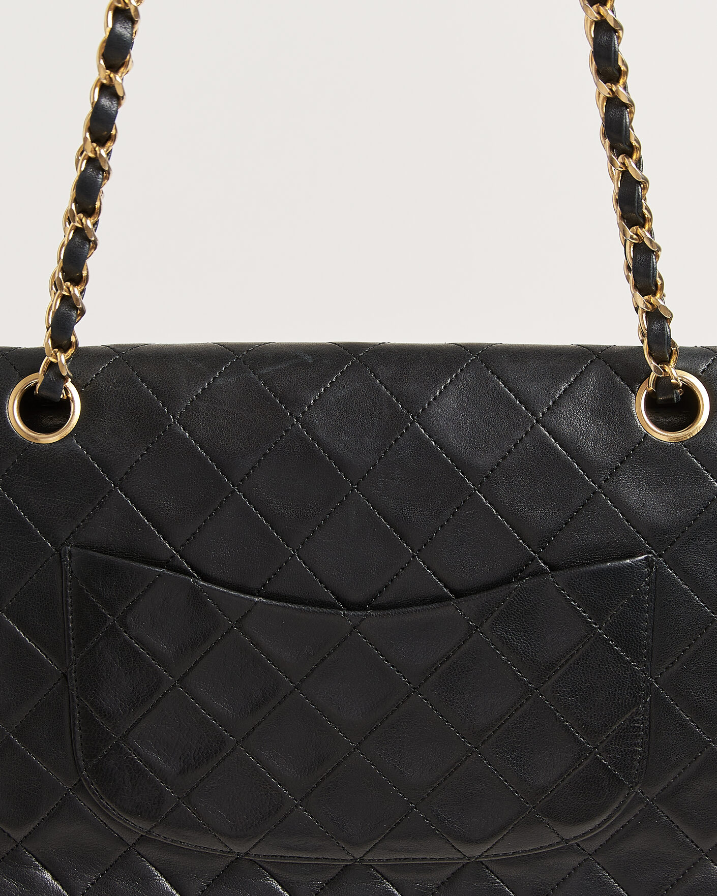 Hombres | Chanel Pre-Owned Classic Medium Double Flap Bag Lambskin Black | Chanel Pre-Owned | Classic Medium Double Flap Bag Lambskin Black
