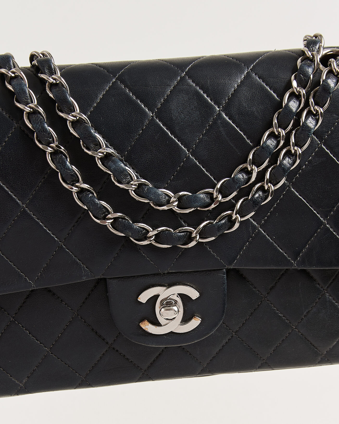Hombres | Pre-Owned & Vintage Bags | Chanel Pre-Owned | Classic Medium Double Flap Bag Lambskin Black