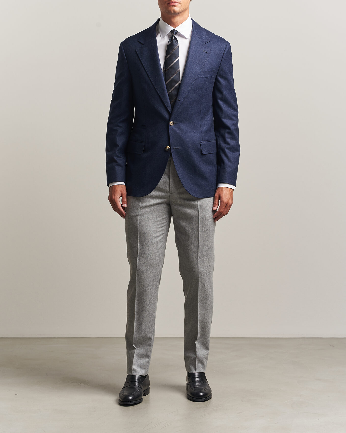 Hombres | Pantalones | Brunello Cucinelli | Slim Fit Flannel Trousers Light Grey