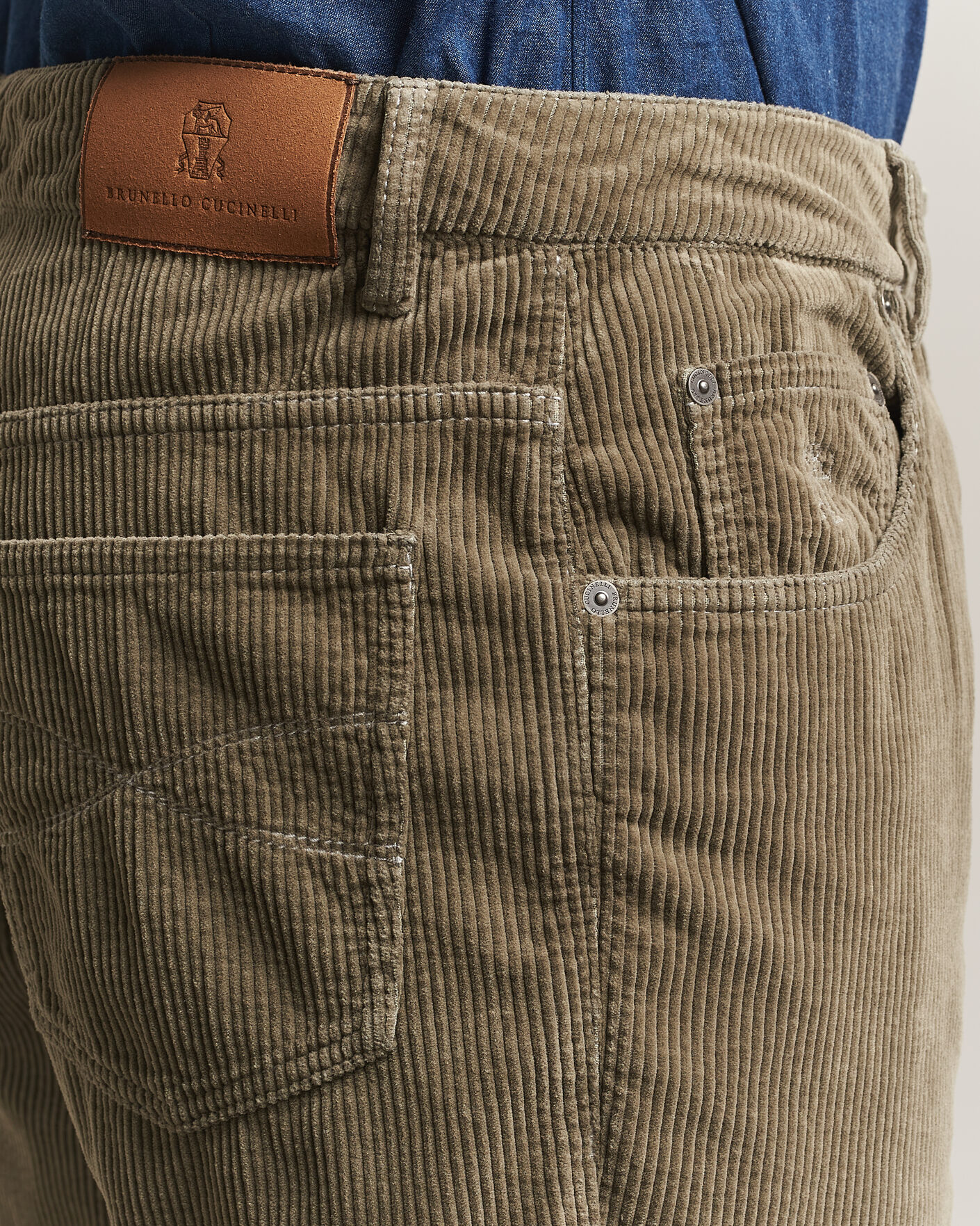 Hombres | Pantalones | Brunello Cucinelli | Leisure Fit Corduroy 5-Pocket Pants Olive