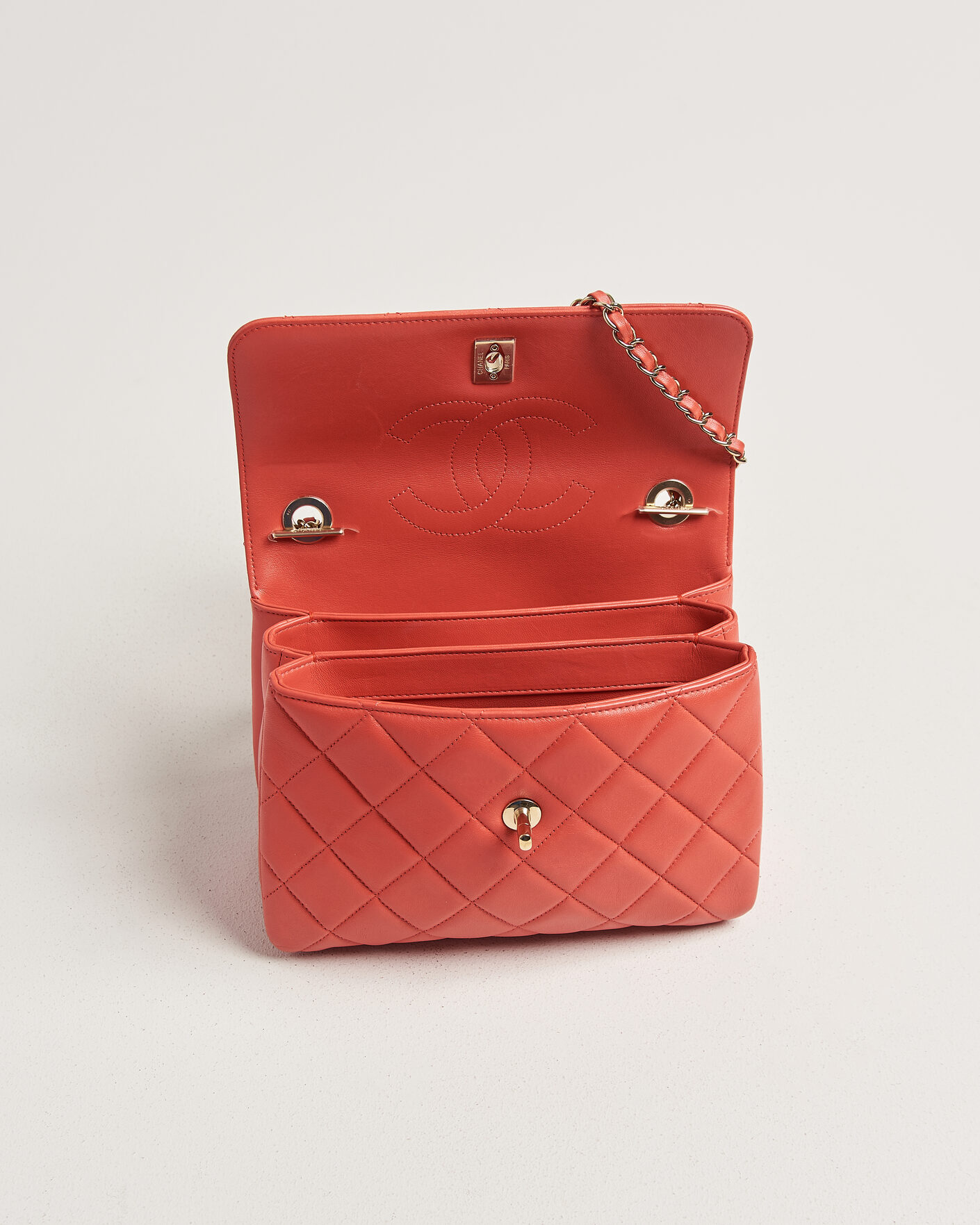 Hombres | Pre-Owned & Vintage Bags | Chanel Pre-Owned | Trendy CC Top Handle Bag Coral