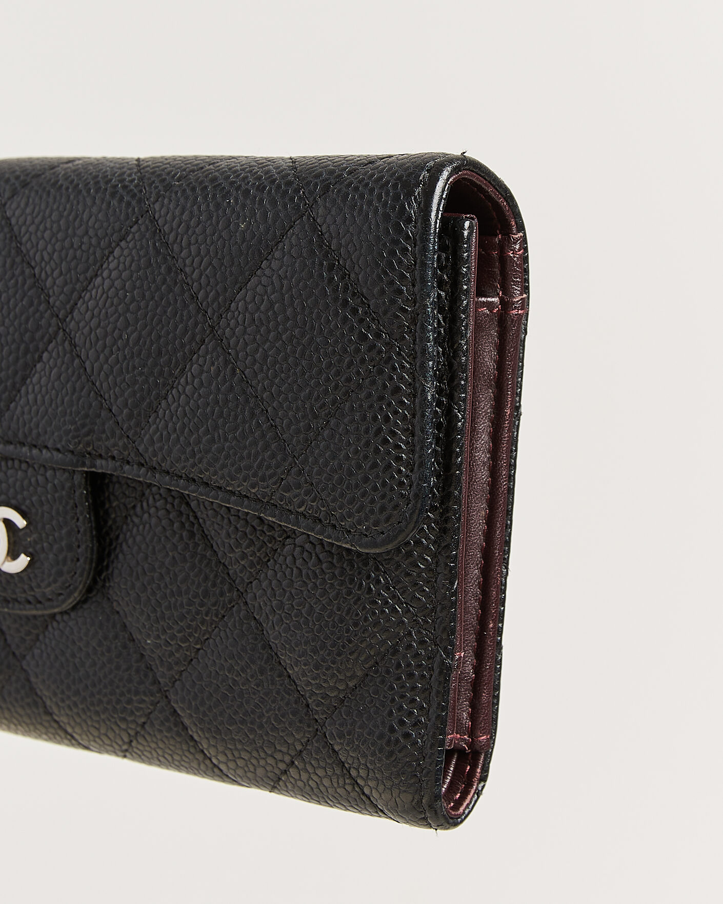 Hombres | Pre-Owned & Vintage Bags | Chanel Pre-Owned | Classic Trifold Flap Wallet Caviar Leather Black
