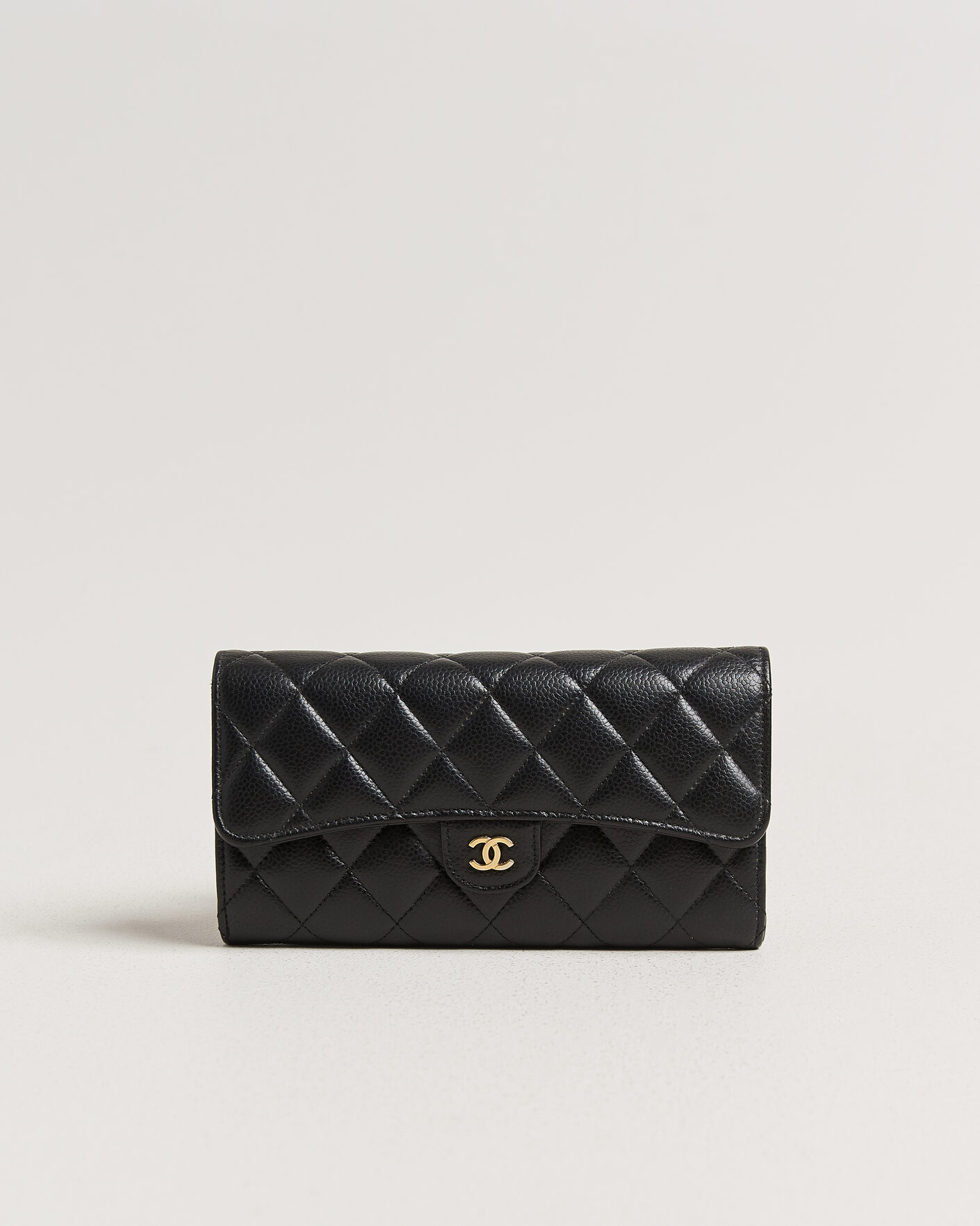Hombres | Pre-Owned & Vintage Bags | Chanel Pre-Owned | Classic Long Flap Wallet Caviar Leather Black