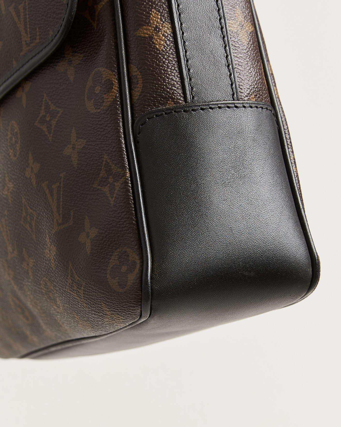 Hombres | Pre-Owned & Vintage Bags | Louis Vuitton Pre-Owned | Abbesses Messenger Bag Monogram Macassar