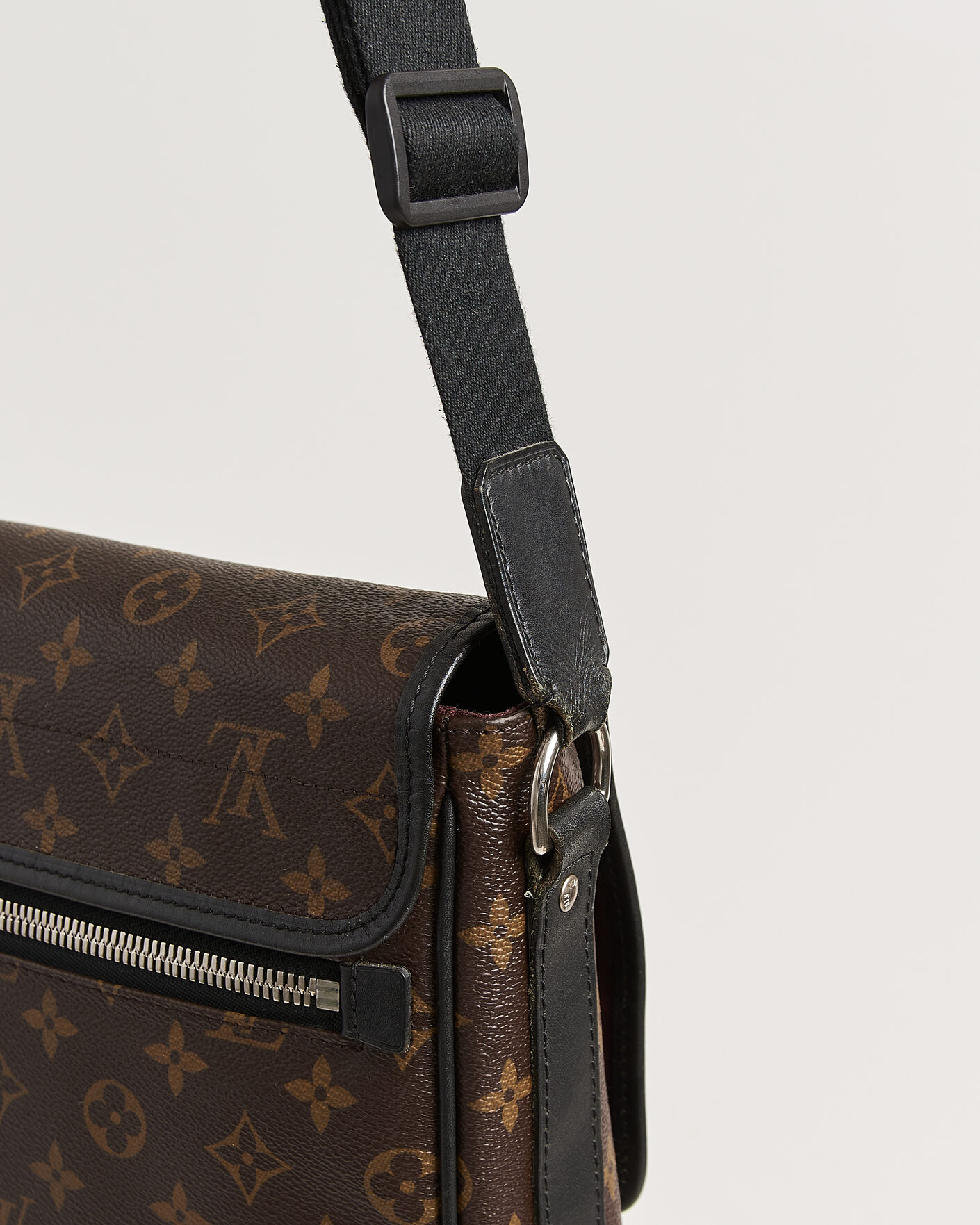 Hombres | Pre-Owned & Vintage Bags | Louis Vuitton Pre-Owned | Abbesses Messenger Bag Monogram Macassar