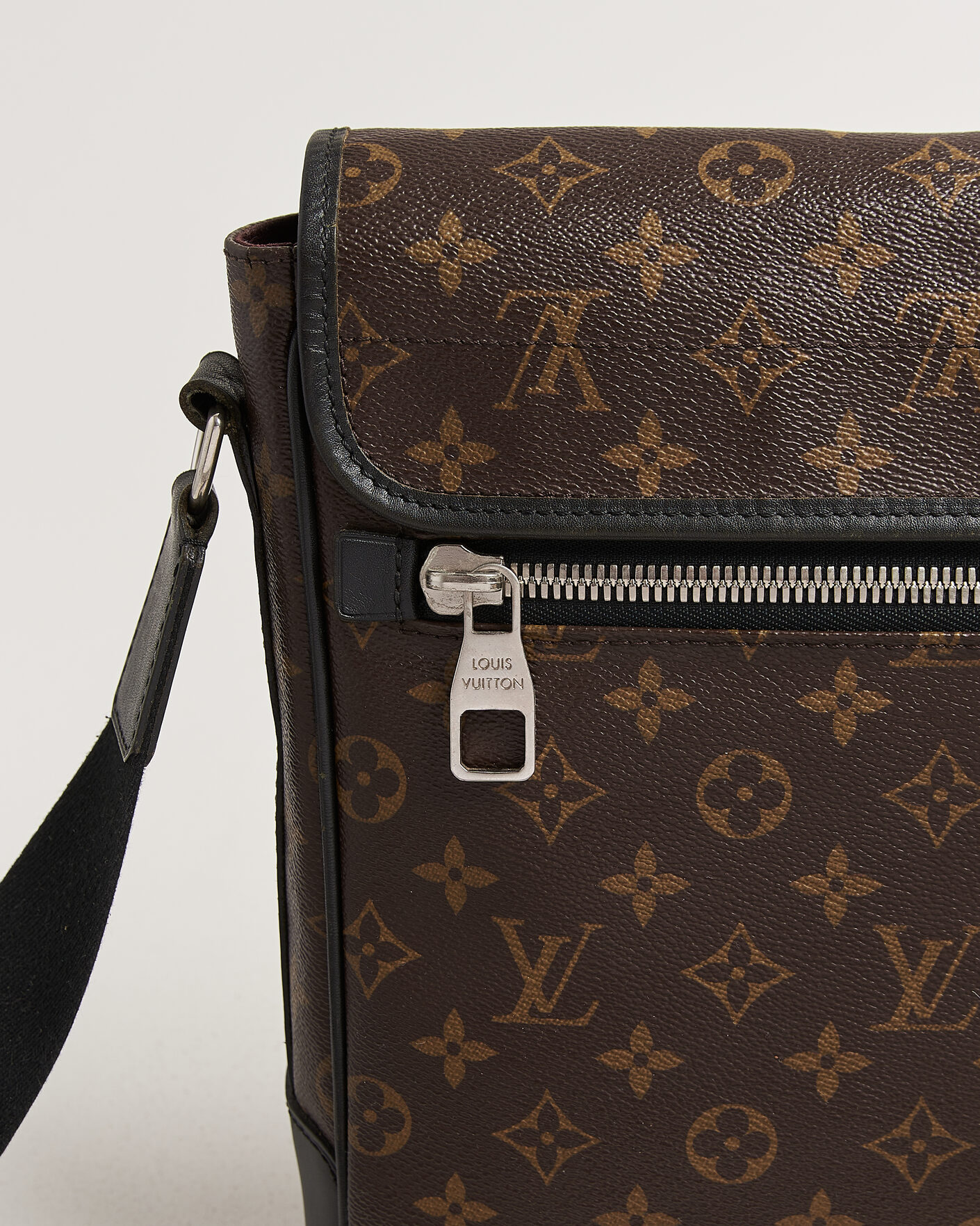 Hombres | Pre-Owned & Vintage Bags | Louis Vuitton Pre-Owned | Abbesses Messenger Bag Monogram Macassar