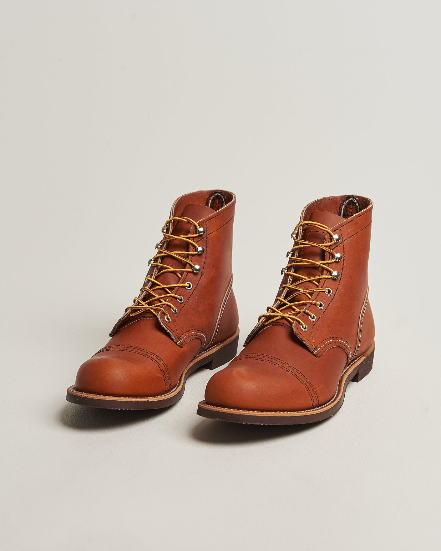 Hombres | Botas | Red Wing Shoes | Iron Ranger Boot Oro Legacy Leather