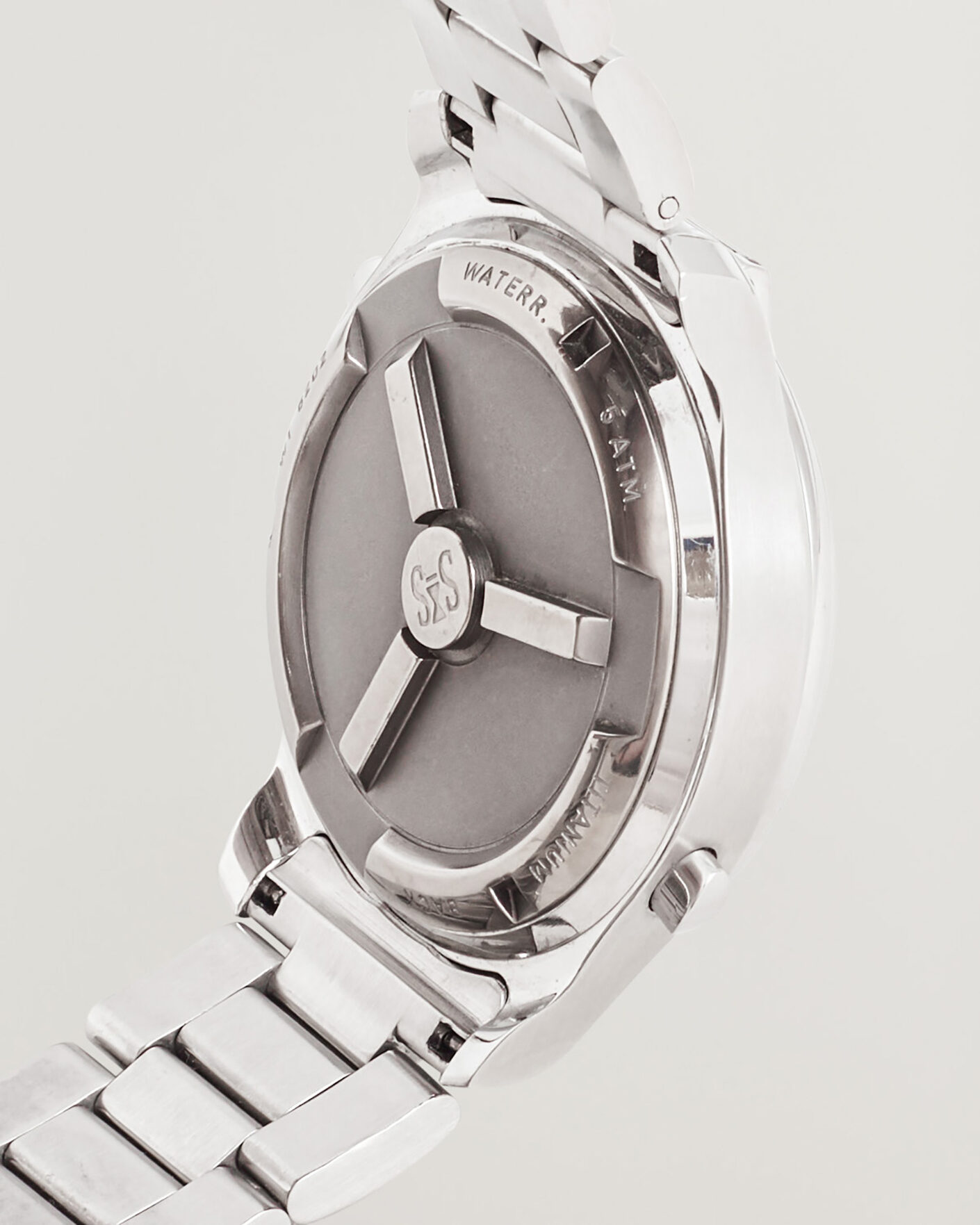Hombres | Pre-Owned & Vintage Watches | Sjöö Sandström Pre-Owned | Chronolink Worldtimer UTC Swedish Blonde