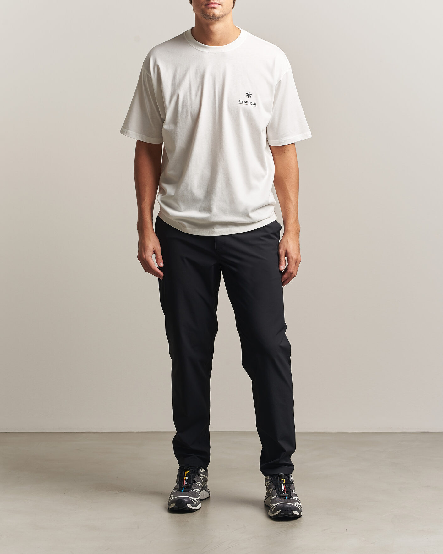 Hombres | Camisetas | Snow Peak | Soft Cotton Relaxed Logo T-Shirt Off White