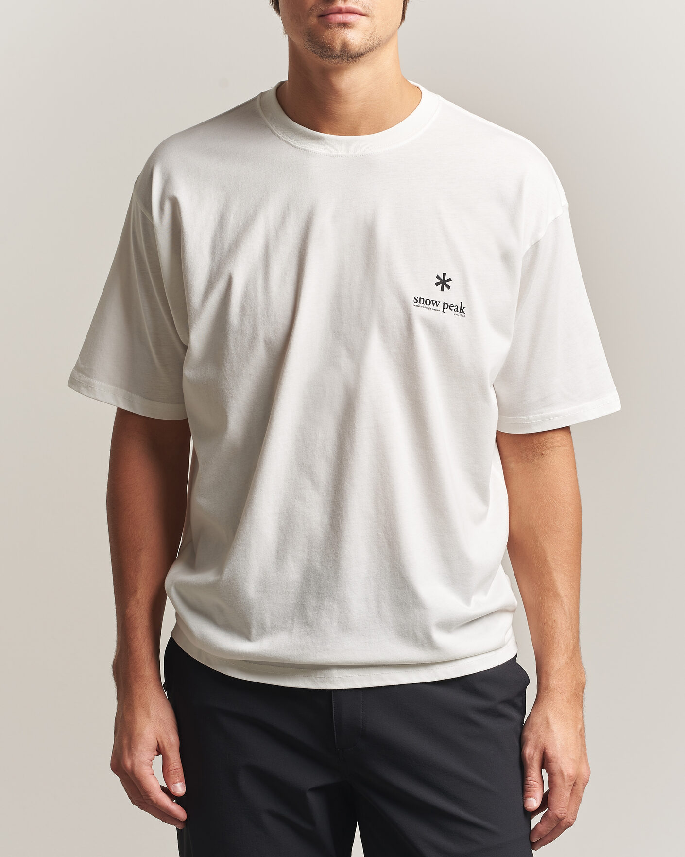 Hombres | Camisetas | Snow Peak | Soft Cotton Relaxed Logo T-Shirt Off White