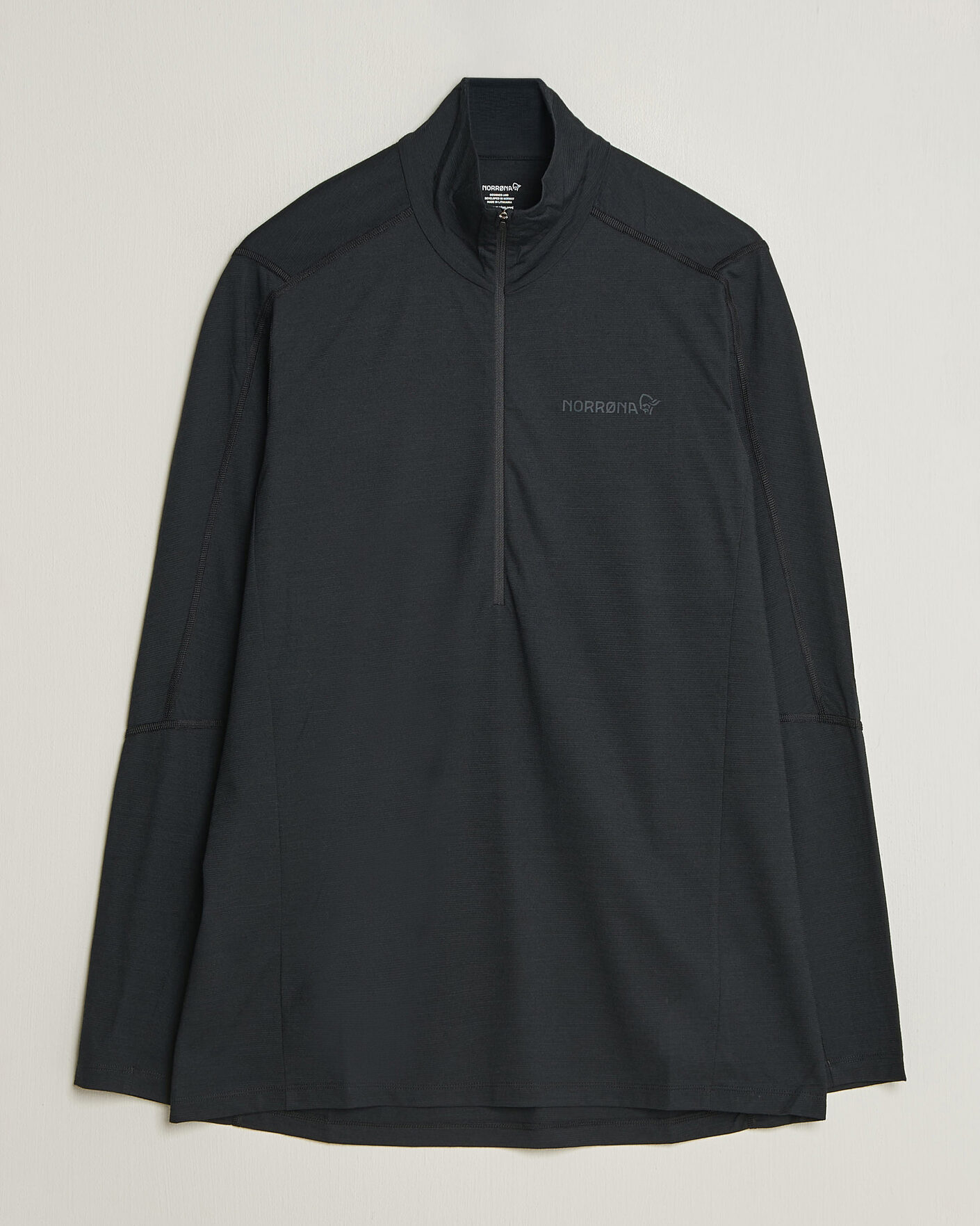 Hombres | Jerséis y prendas de punto | Norrøna | Falketind Equalizer Wool Zip Neck Caviar Black
