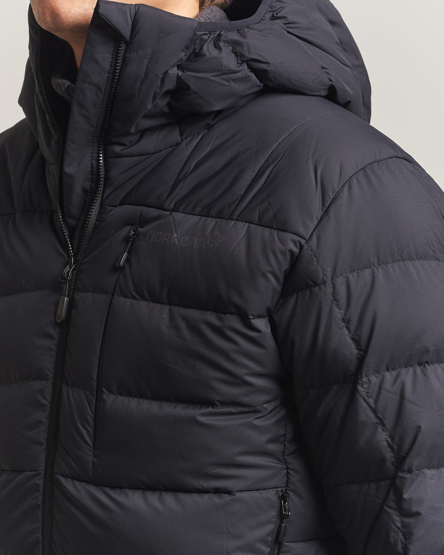 Hombres | Abrigos y chaquetas | Norrøna | Femund Down 700 Zip Hood Caviar Black