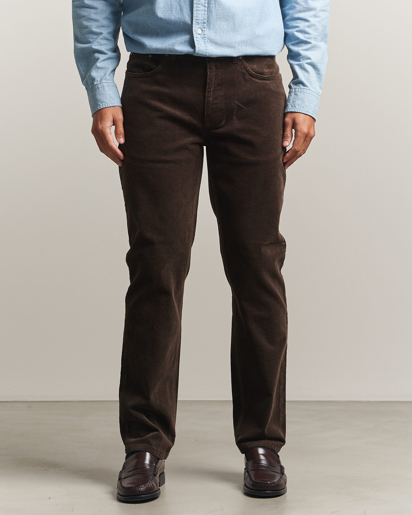 Hombres | Pantalones | Gant | Regular Fit Corduroy 5-Pocket Pants Black Brown