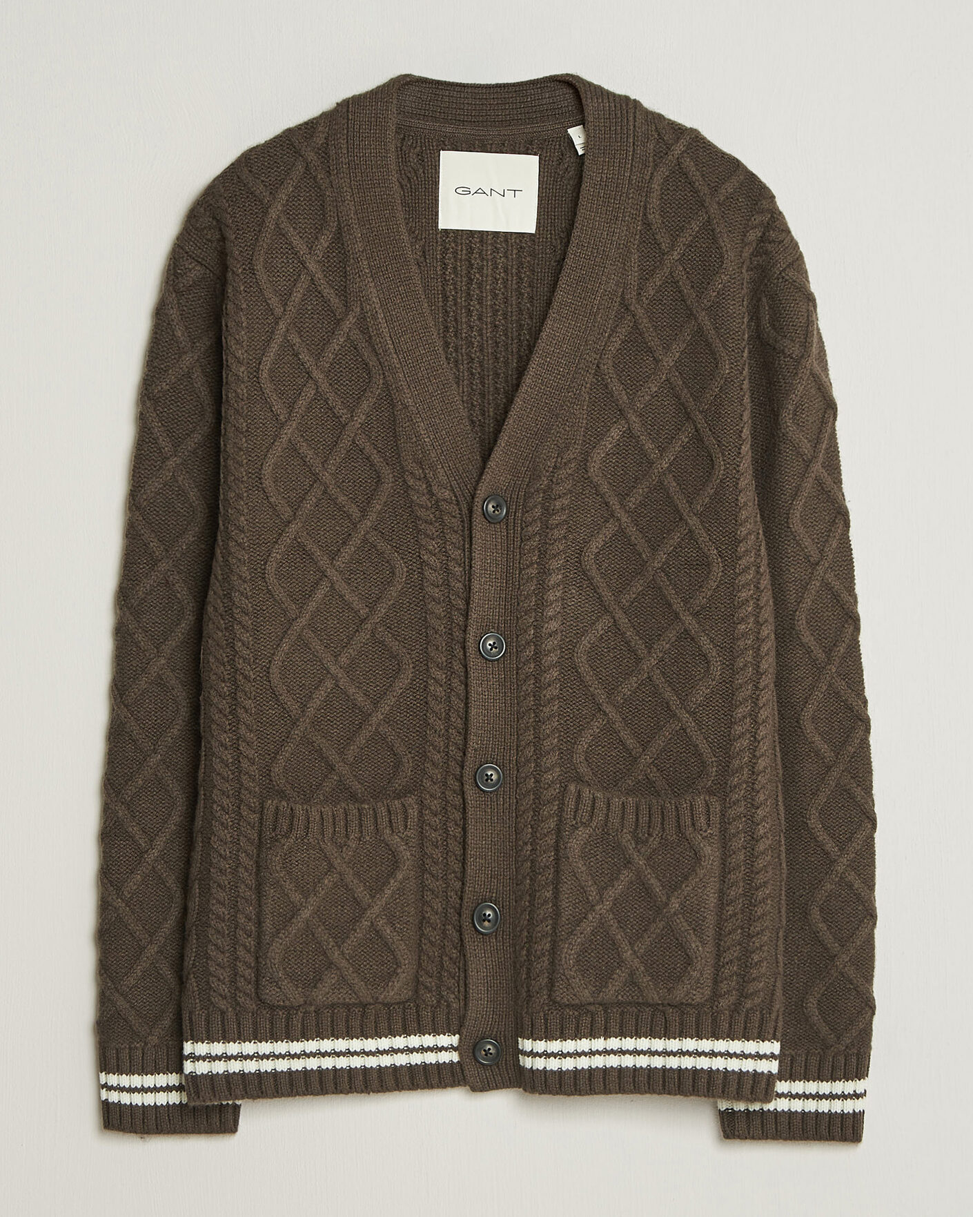 Hombres | Jerséis y prendas de punto | Gant | Wool Cable Knitted Cardigan Shadow Brown