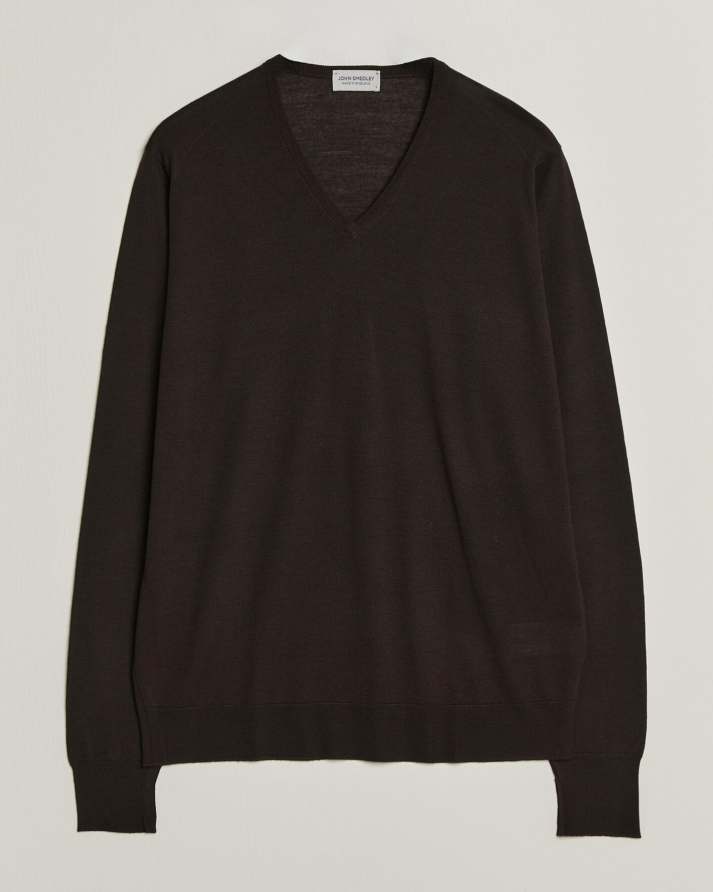 Hombres | Jerséis y prendas de punto | John Smedley | Bobby Extra Fine Merino V-Neck Pullover Faulkner Brown