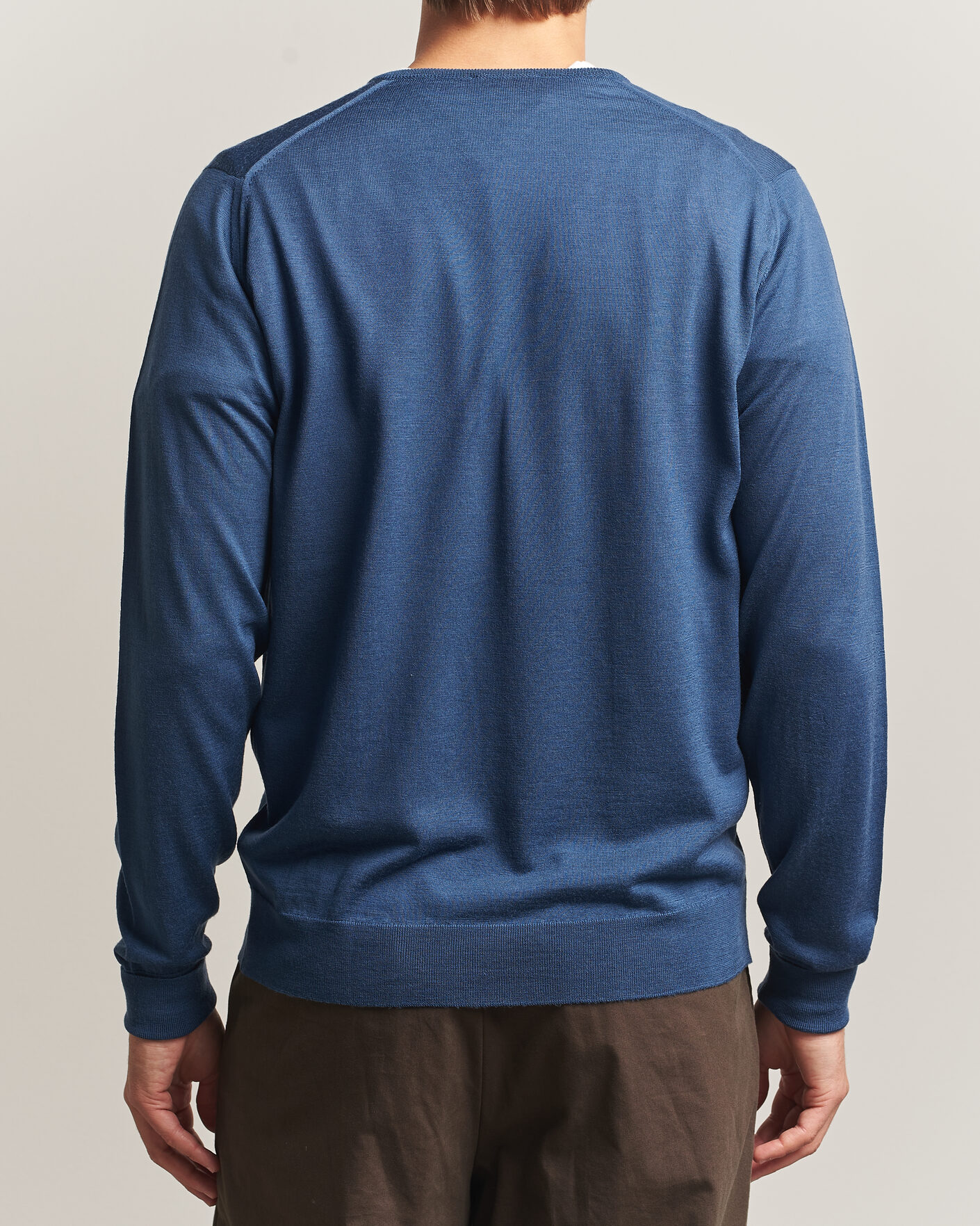 Hombres | Jerséis y prendas de punto | John Smedley | Bobby Extra Fine Merino V-Neck Pullover Teal Firth