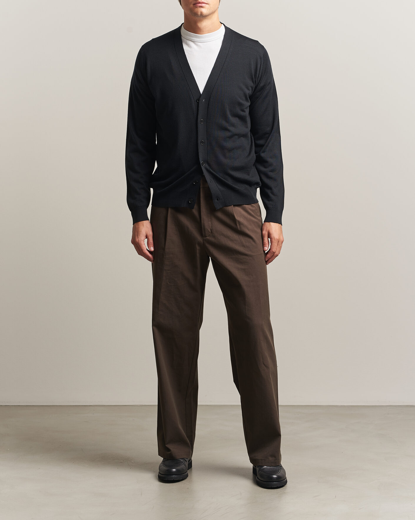 Hombres | Jerséis y prendas de punto | John Smedley | Bradrick Extra Fine Merino Cardigan Black