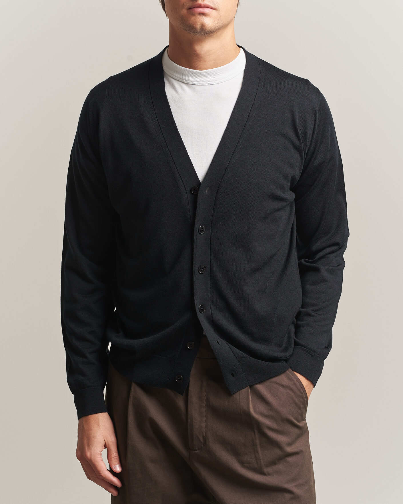 Hombres | Jerséis y prendas de punto | John Smedley | Bradrick Extra Fine Merino Cardigan Black