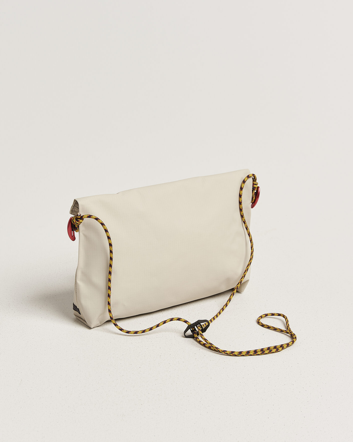 Hombres | Bolsos | Klättermusen | Hrid WP 3L Accessory Bag Silver Creme