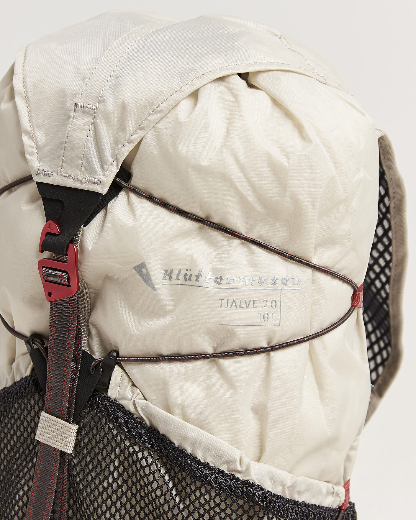 Hombres | Bolsos | Klättermusen | Tjalve 2.0 Backpack 10L Putty Grey