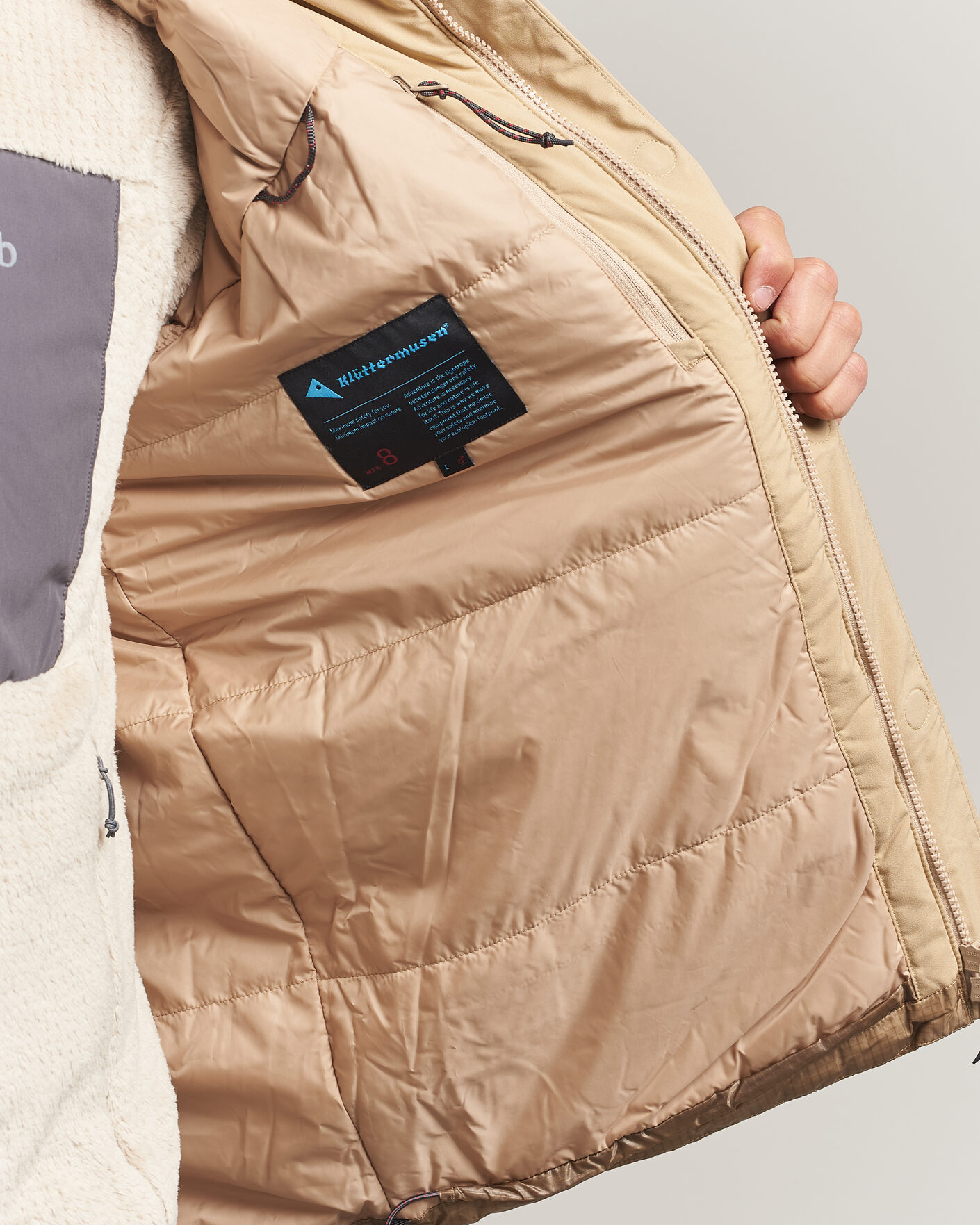 Hombres | Abrigos y chaquetas | Klättermusen | Rå Hood Jacket Warm Sand
