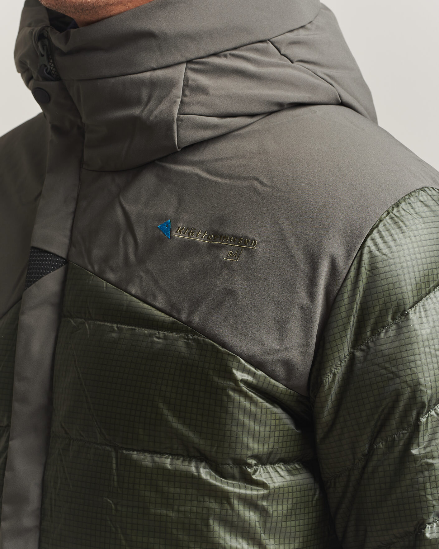 Hombres | Abrigos y chaquetas | Klättermusen | Rå Hood Jacket Dusky Green
