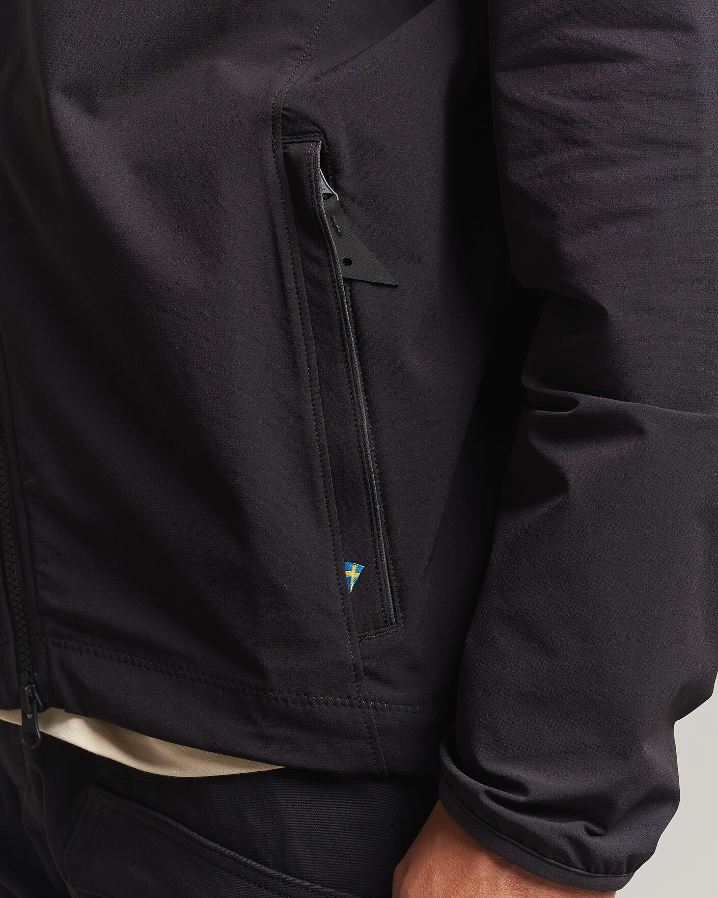 Hombres | Abrigos y chaquetas | Klättermusen | Mithril Softshell Jacket Black