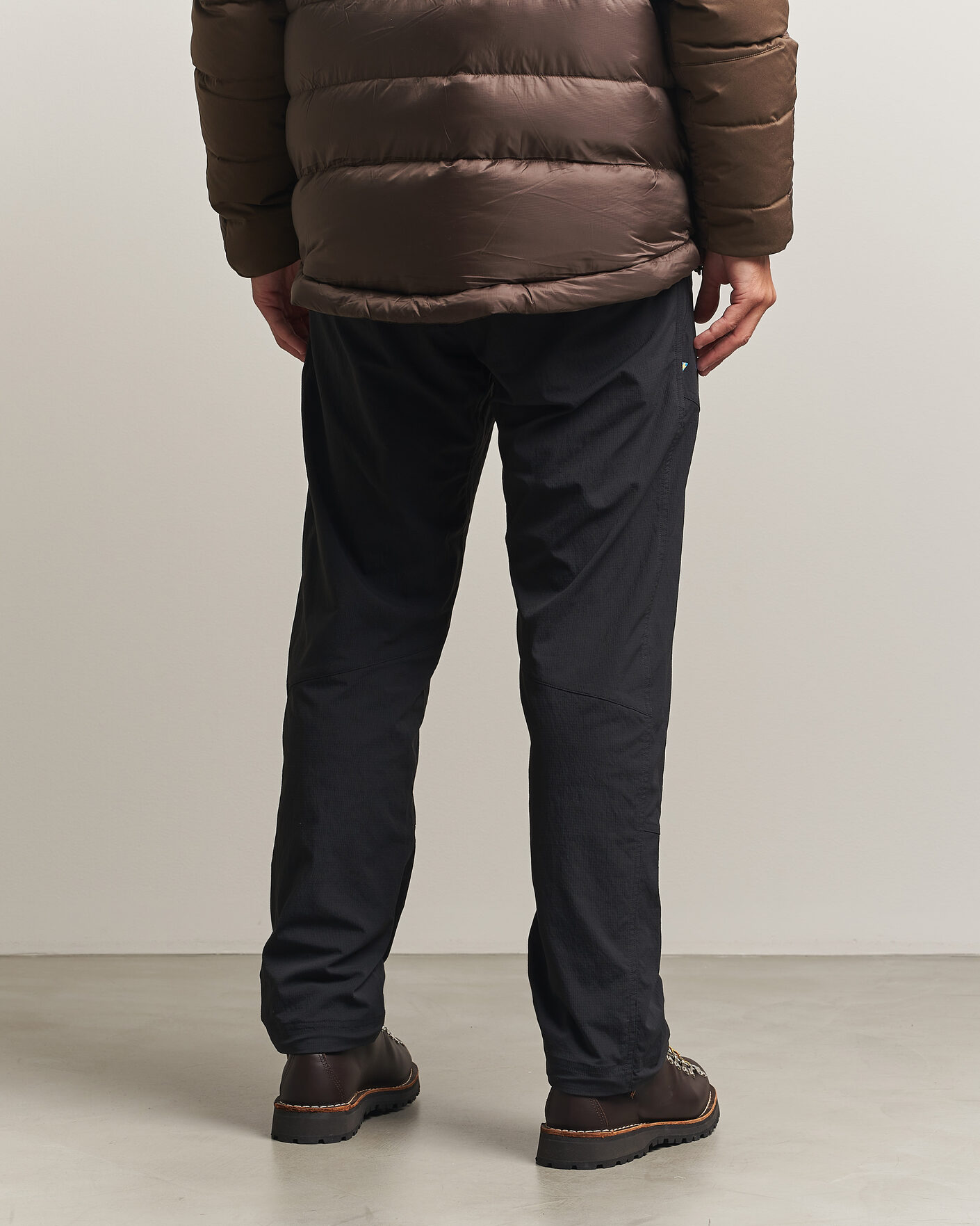 Hombres | Pantalones | Klättermusen | Asar Function Stretch Pants Black