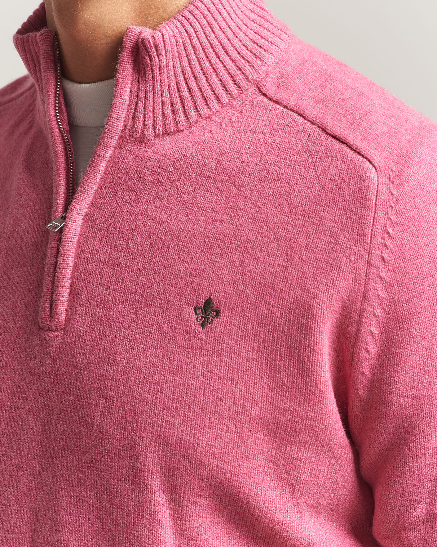 Hombres | Jerséis y prendas de punto | Morris | Hertford Lambswool Half Zip Cerise
