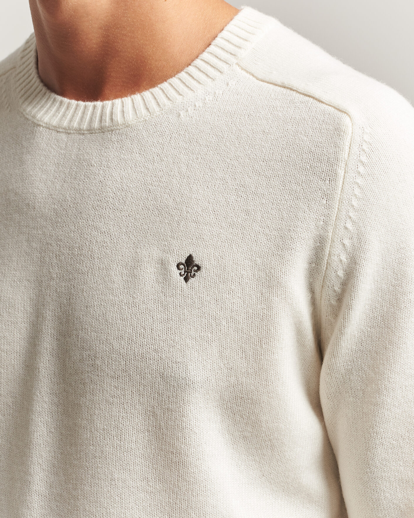 Hombres | Jerséis y prendas de punto | Morris | Hertford Lambswool Crew Neck Off White