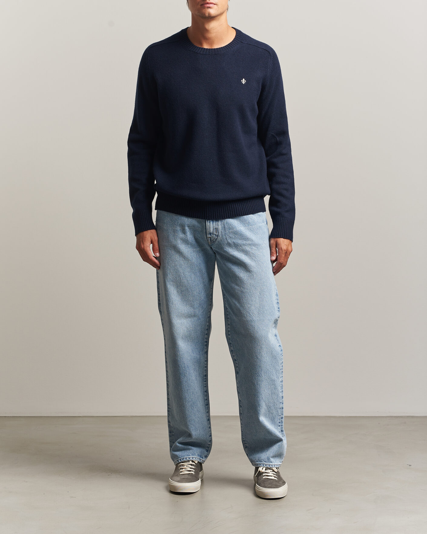Hombres | Jerséis y prendas de punto | Morris | Hertford Lambswool Crew Neck Navy