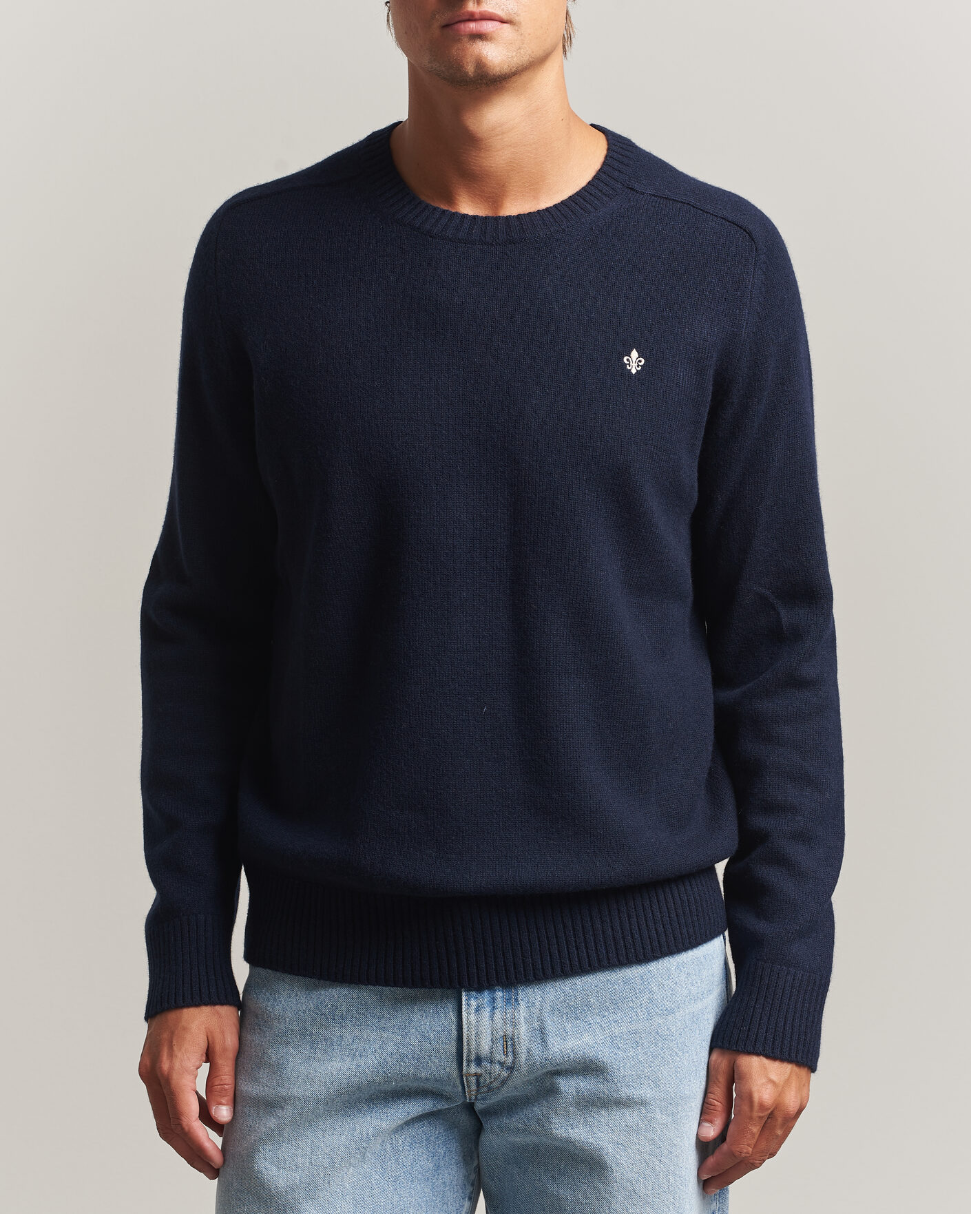 Hombres | Jerséis y prendas de punto | Morris | Hertford Lambswool Crew Neck Navy